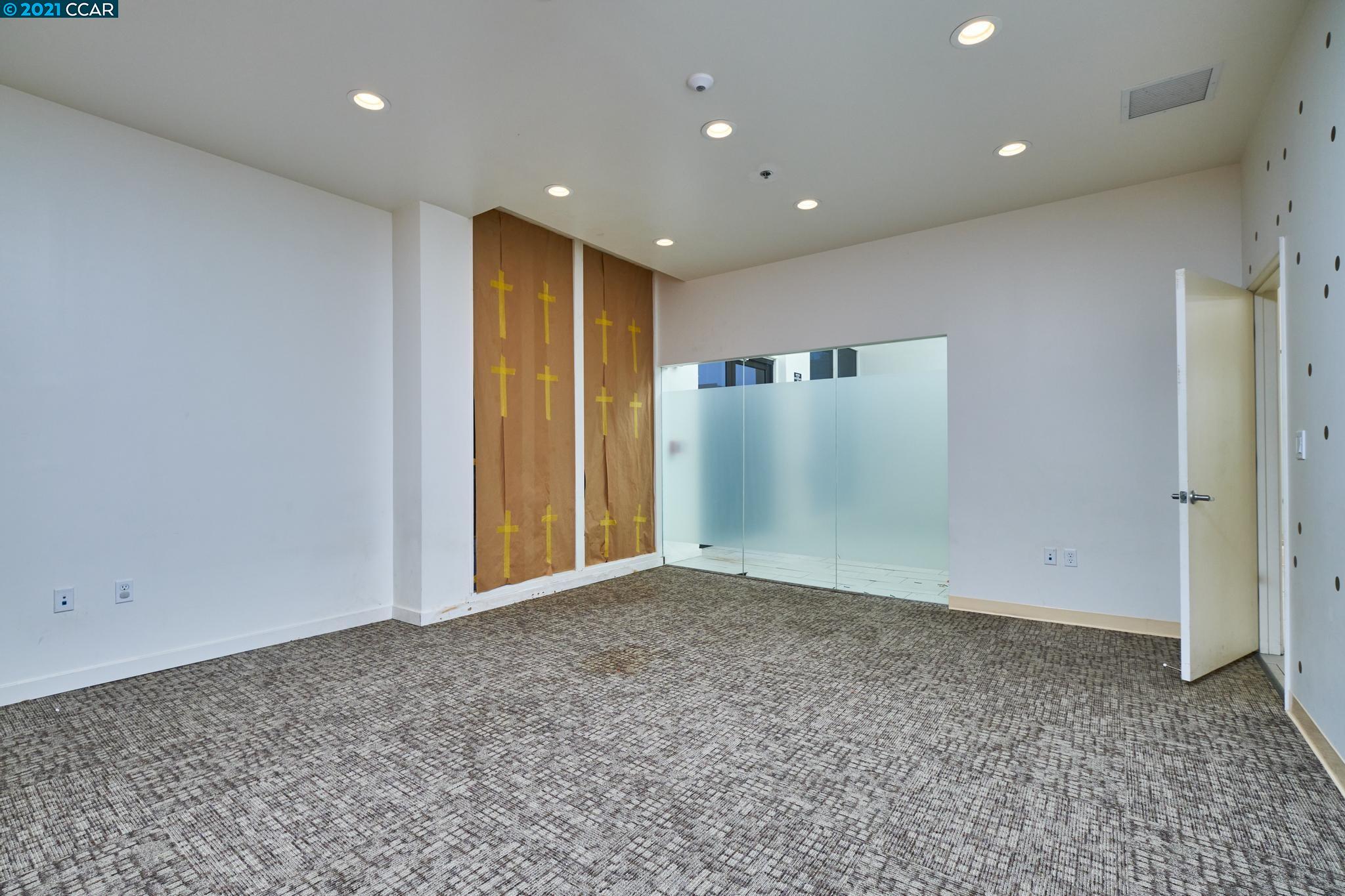 235 San Joaquin, STOCKTON, California 95202-2408, ,Comm Industrial For Sale,For Sale,San Joaquin,40974114