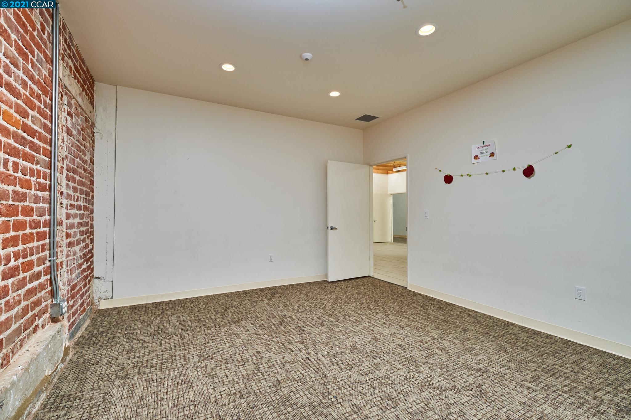 235 San Joaquin, STOCKTON, California 95202-2408, ,Comm Industrial For Sale,For Sale,San Joaquin,40974114