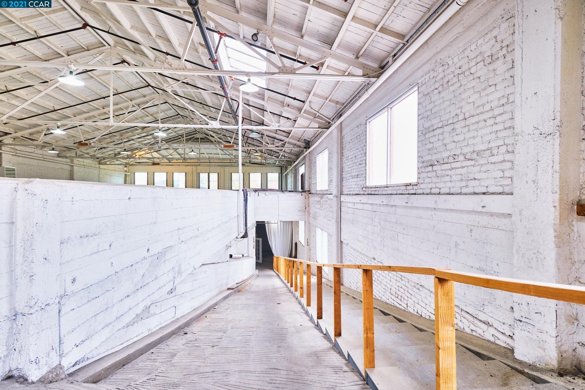 235 San Joaquin, STOCKTON, California 95202-2408, ,Comm Industrial For Sale,For Sale,San Joaquin,40974114