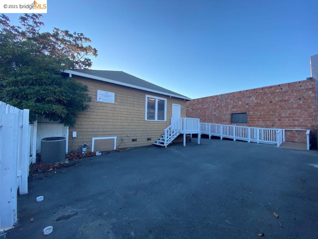 735 alhambra, MARTINEZ, California 94553, ,Comm Industrial For Sale,For Sale,alhambra,40974123