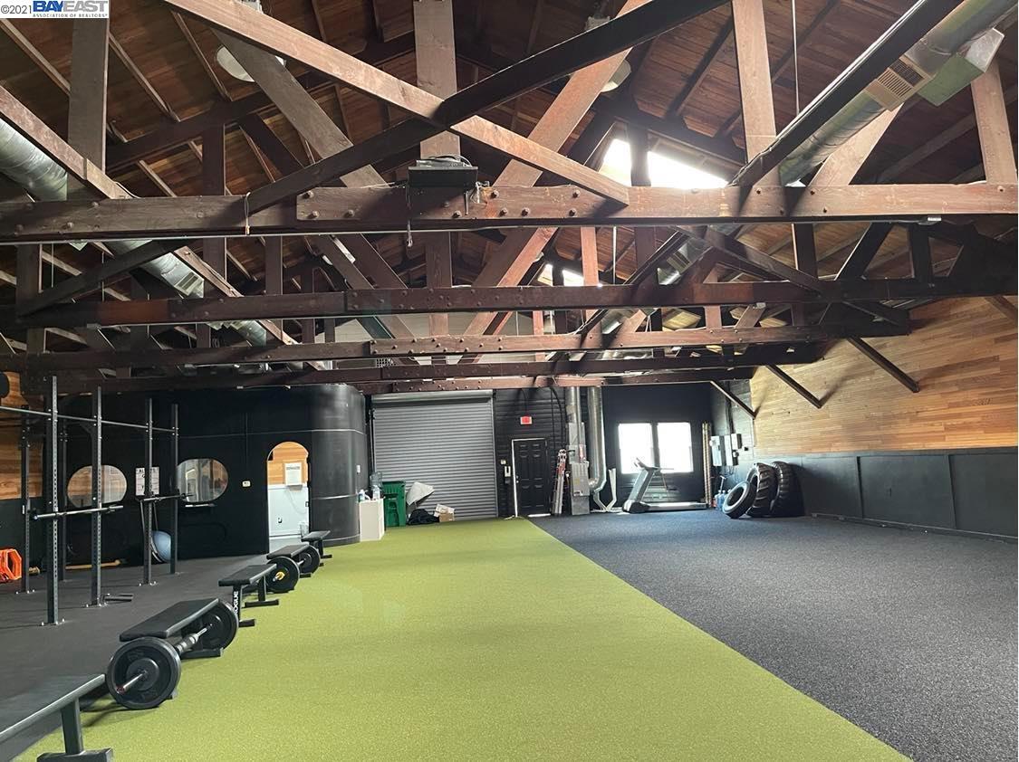 230 School St, LODI, California 95240, ,Comm Industrial For Sale,For Sale,School St,40974557