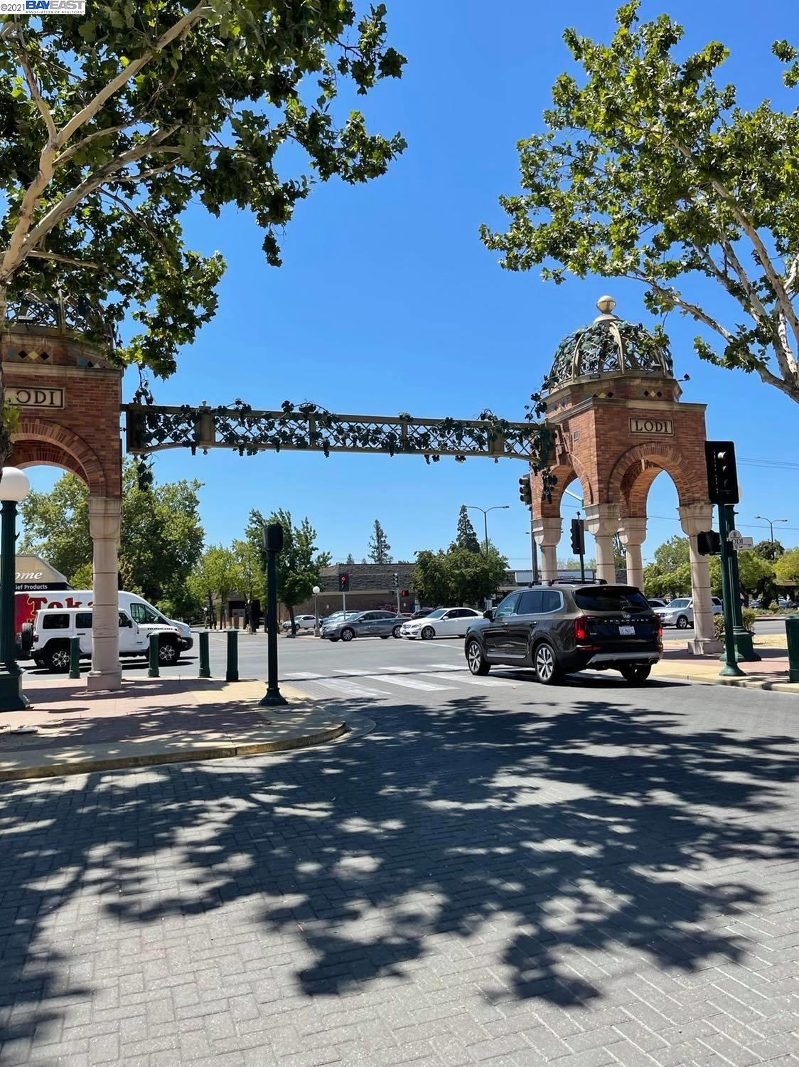 230 School St, LODI, California 95240, ,Comm Industrial For Sale,For Sale,School St,40974557