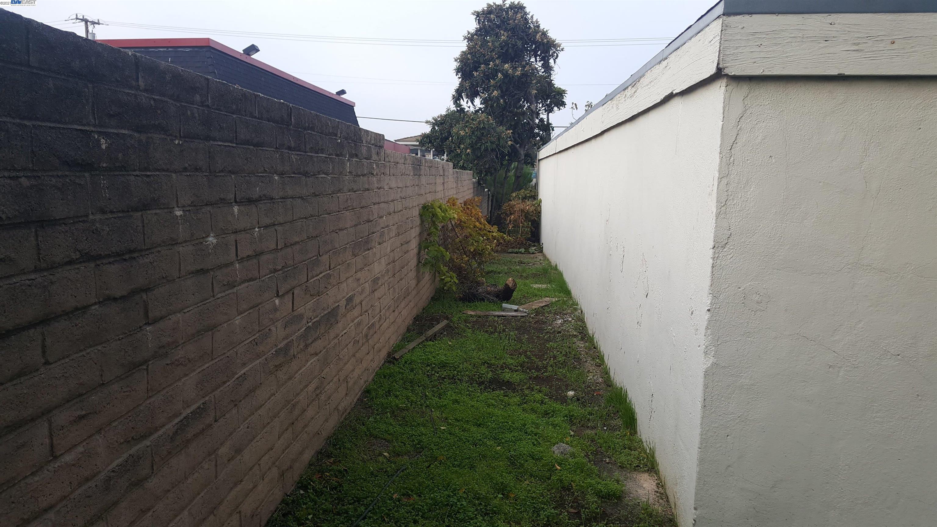 2401 Sunset Dr, ANTIOCH, California 94509, ,Lots And Land,For Sale,Sunset Dr,40974555