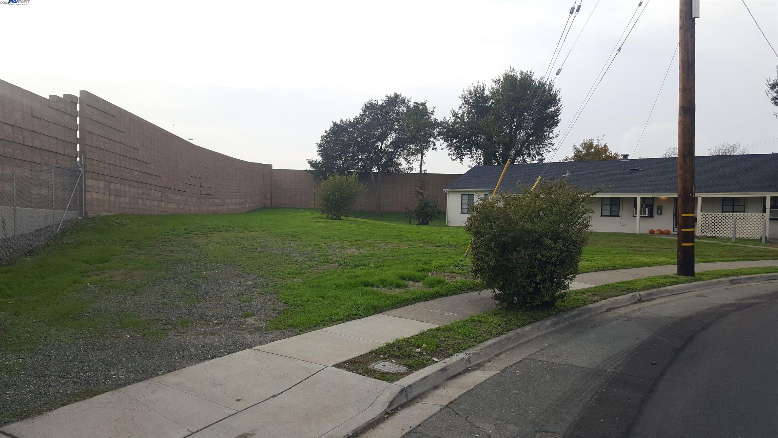 2401 Sunset Dr, ANTIOCH, California 94509, ,Lots And Land,For Sale,Sunset Dr,40974555