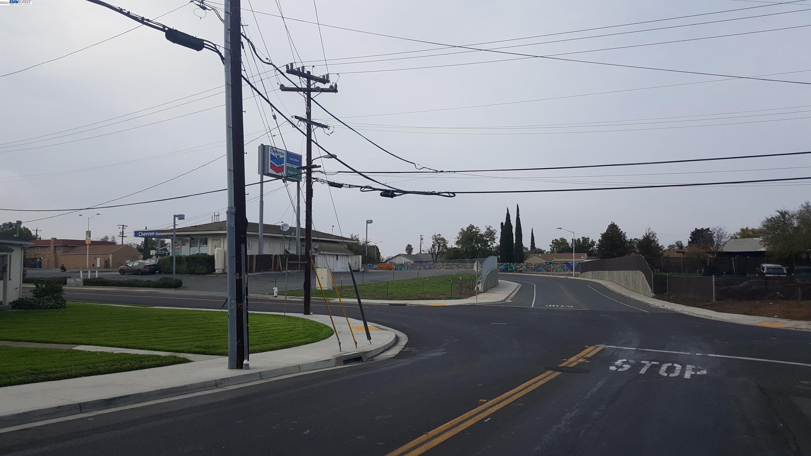 2401 Sunset Dr, ANTIOCH, California 94509, ,Lots And Land,For Sale,Sunset Dr,40974555