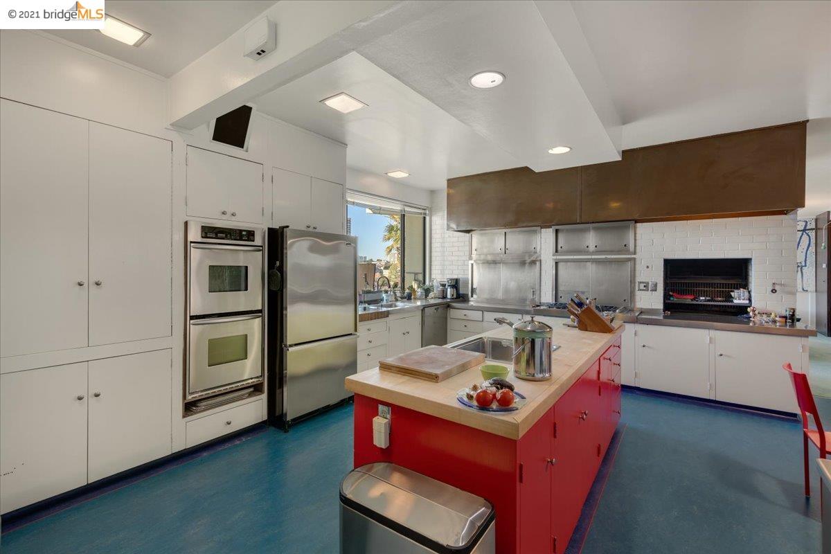 333 Wayne Ave, OAKLAND, California 94606, ,Comm Ri Multi-units 5+,For Sale,Wayne Ave,40974722
