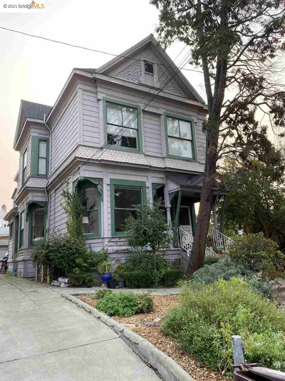 318 Portland Ave, OAKLAND, California 94606, ,Comm Ri Multi-units 5+,For Sale,Portland Ave,40974802