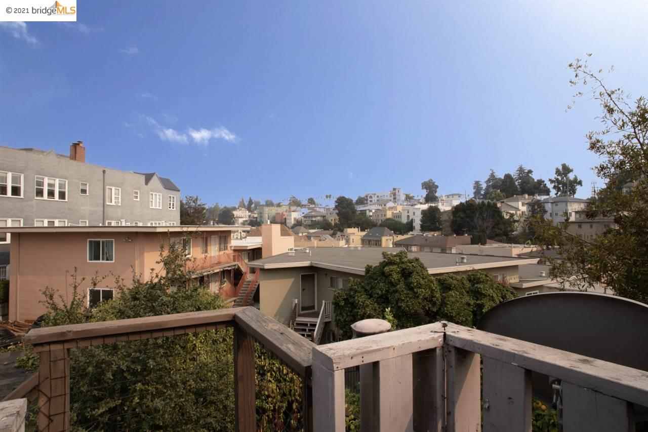318 Portland Ave, OAKLAND, California 94606, ,Comm Ri Multi-units 5+,For Sale,Portland Ave,40974802