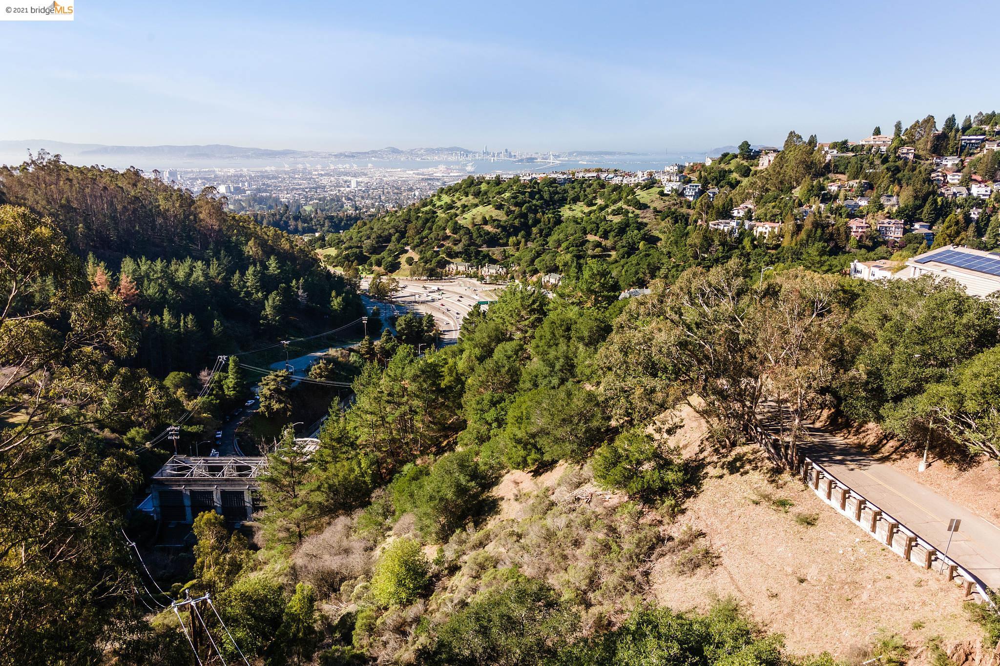 Tunnel Rd, OAKLAND, California 94611, ,Lots And Land,For Sale,Tunnel Rd,40974848