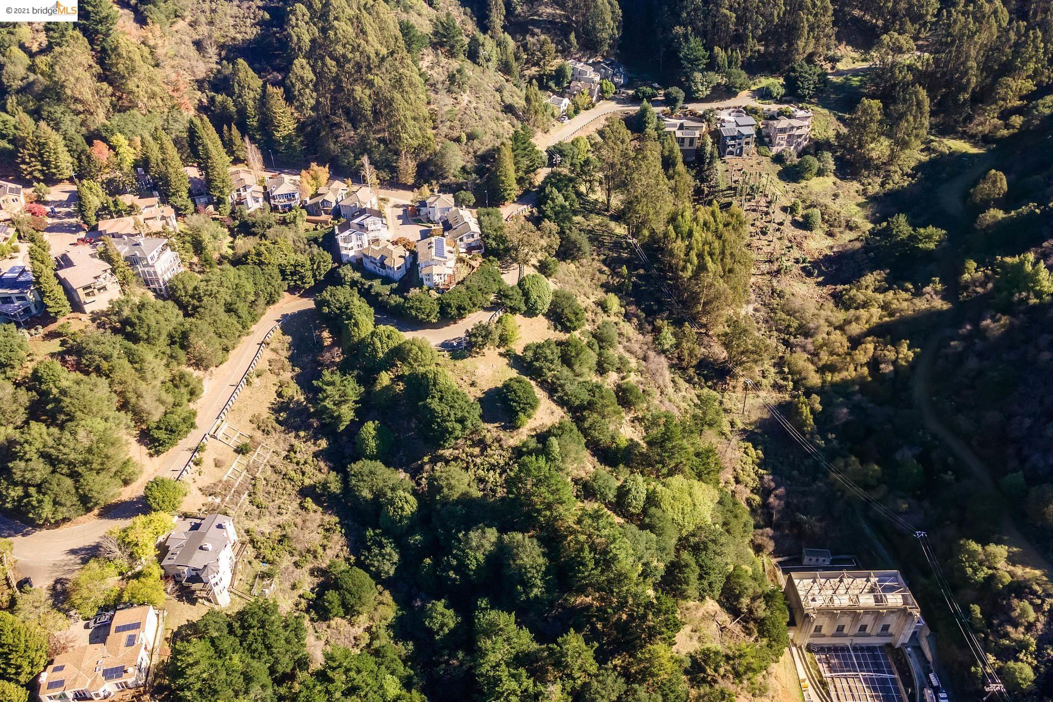 Tunnel Rd, OAKLAND, California 94611, ,Lots And Land,For Sale,Tunnel Rd,40974848