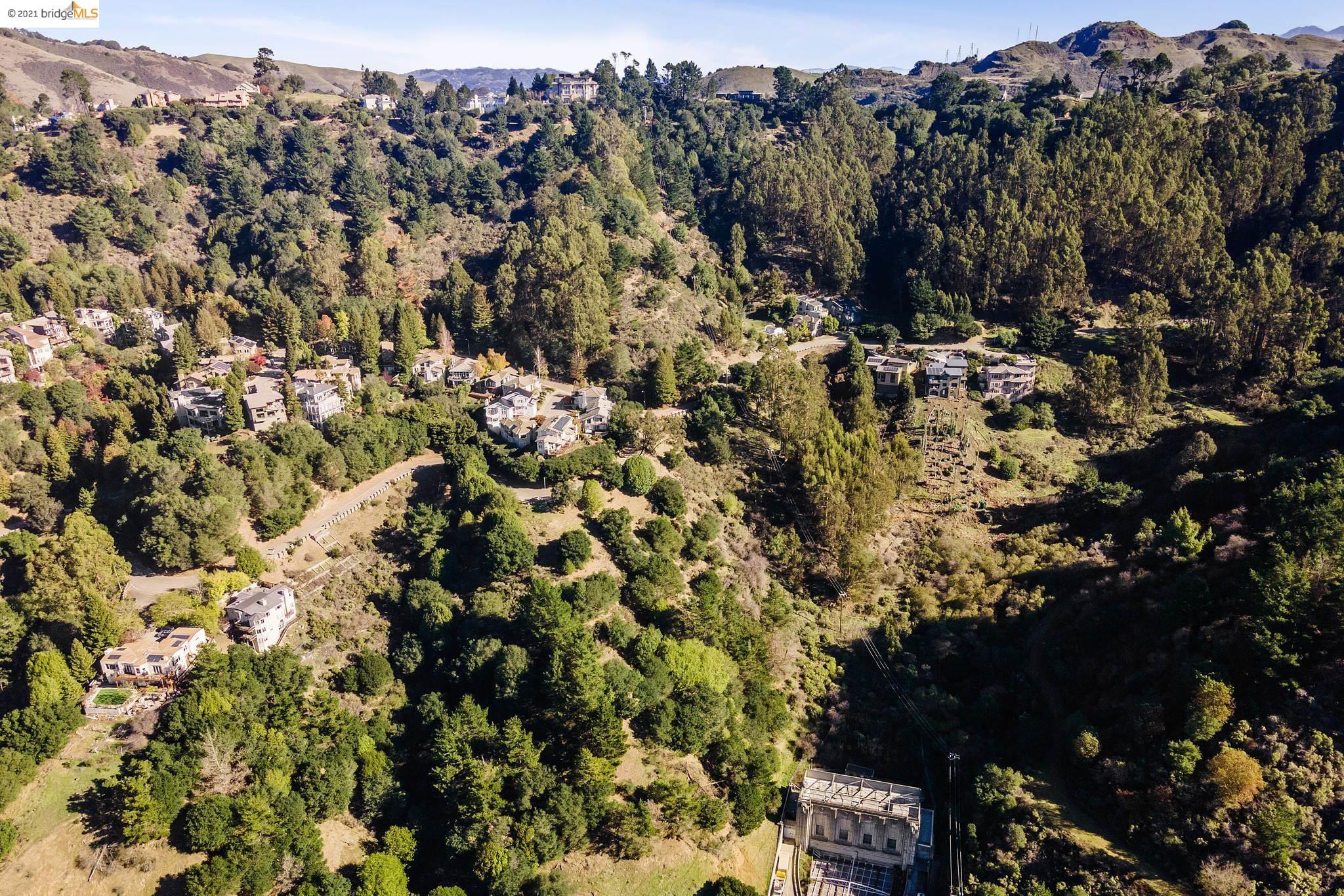 Tunnel Rd, OAKLAND, California 94611, ,Lots And Land,For Sale,Tunnel Rd,40974848