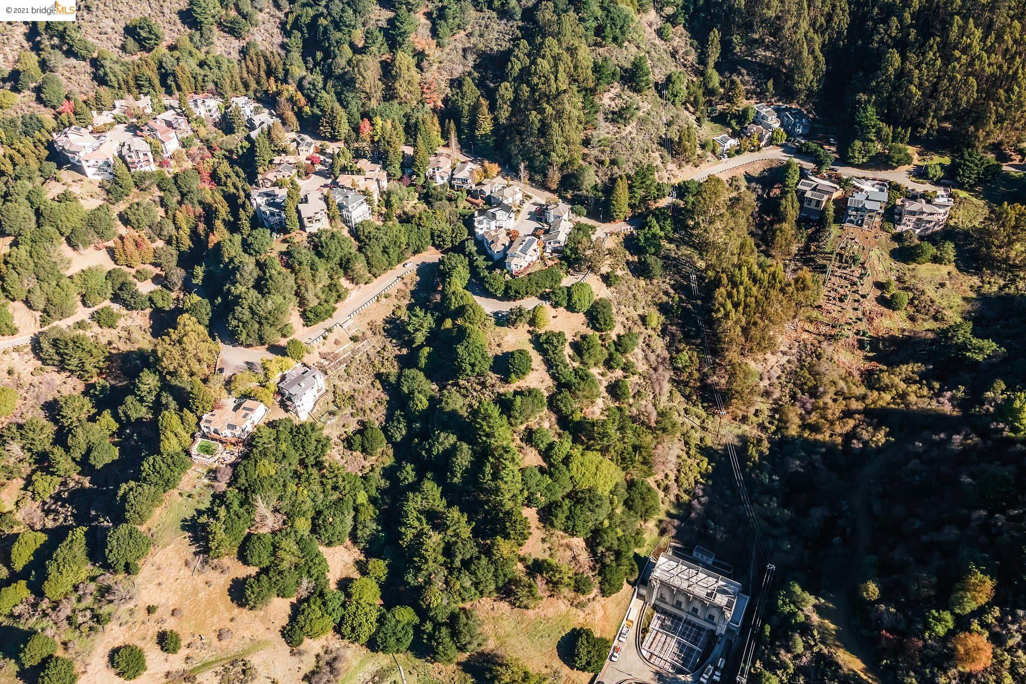 Tunnel Rd, OAKLAND, California 94611, ,Lots And Land,For Sale,Tunnel Rd,40974848