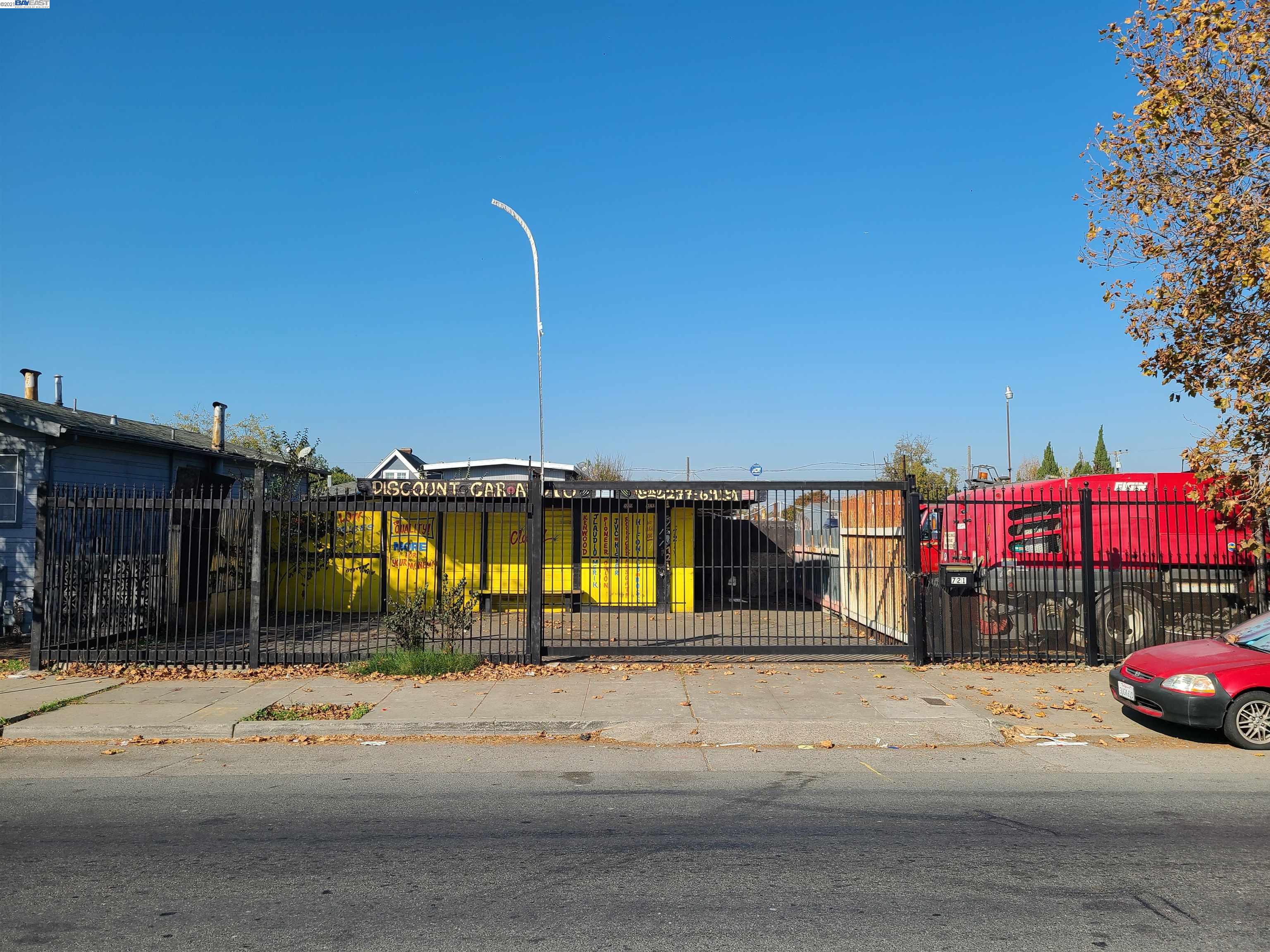 721 98Th Ave, OAKLAND, California 94603, ,Comm Lots And Land,For Sale,98Th Ave,40975286