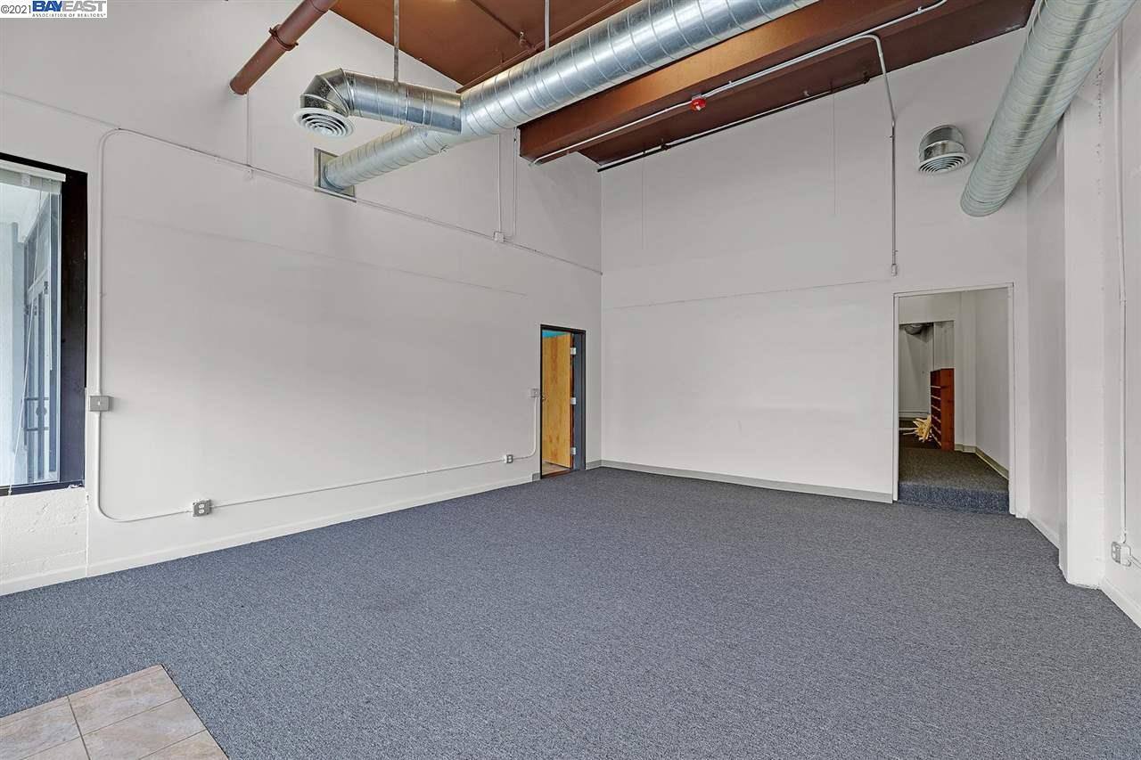 22394 Foothill Blvd., HAYWARD, California 94541, ,Comm Industrial For Lease,For Rent,Foothill Blvd.,40975423