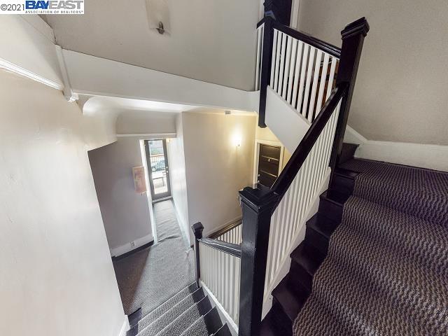 2043 7Th Ave, OAKLAND, California 94606, ,Comm Ri Multi-units 5+,For Sale,7Th Ave,40975496