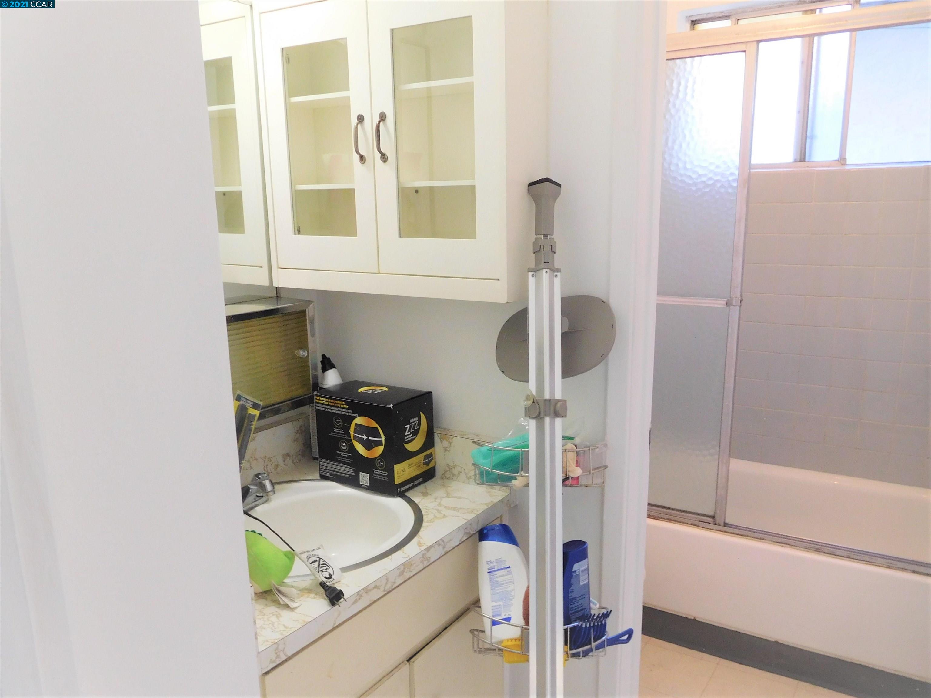 3000 Fruitvale Ave., OAKLAND, California 94602, ,Comm Ri Multi-units 5+,For Sale,Fruitvale Ave.,40975615