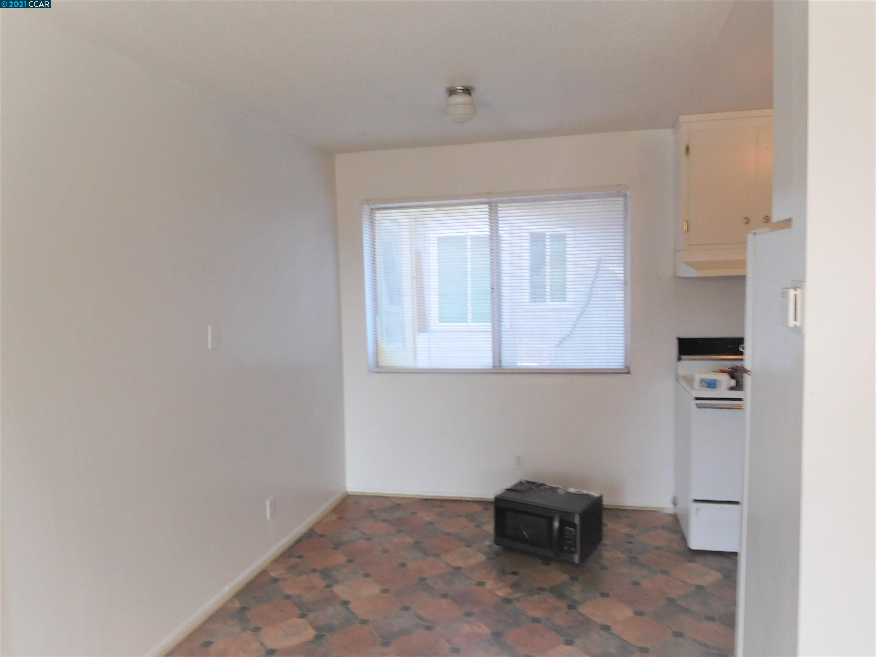 3000 Fruitvale Ave., OAKLAND, California 94602, ,Comm Ri Multi-units 5+,For Sale,Fruitvale Ave.,40975615