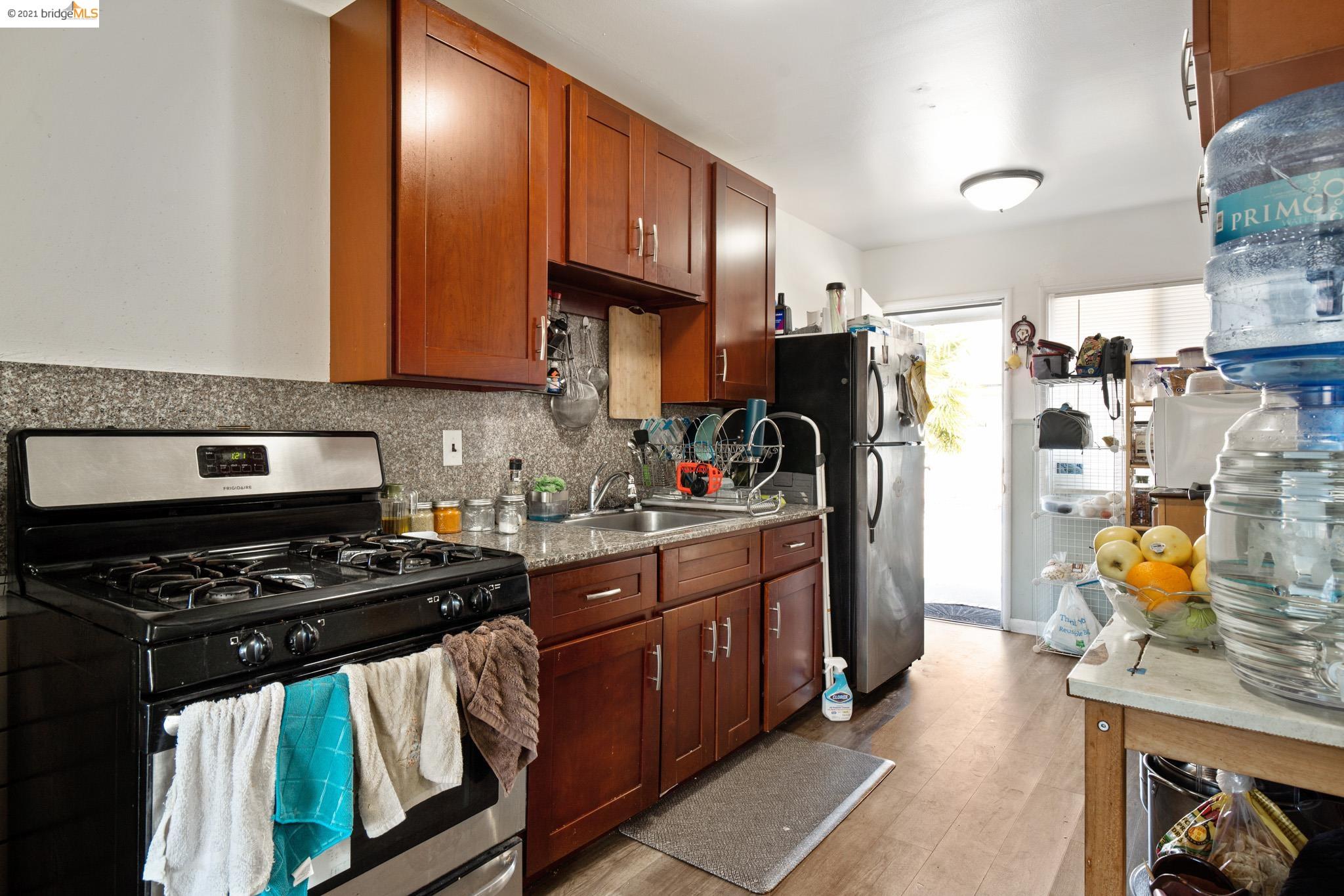 32207 Seneca St, HAYWARD, California 94544, ,Comm Ri Multi-units 5+,For Sale,Seneca St,40975641