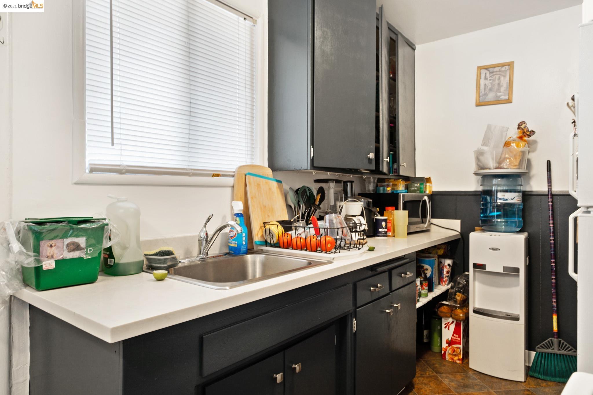 32207 Seneca St, HAYWARD, California 94544, ,Comm Ri Multi-units 5+,For Sale,Seneca St,40975641
