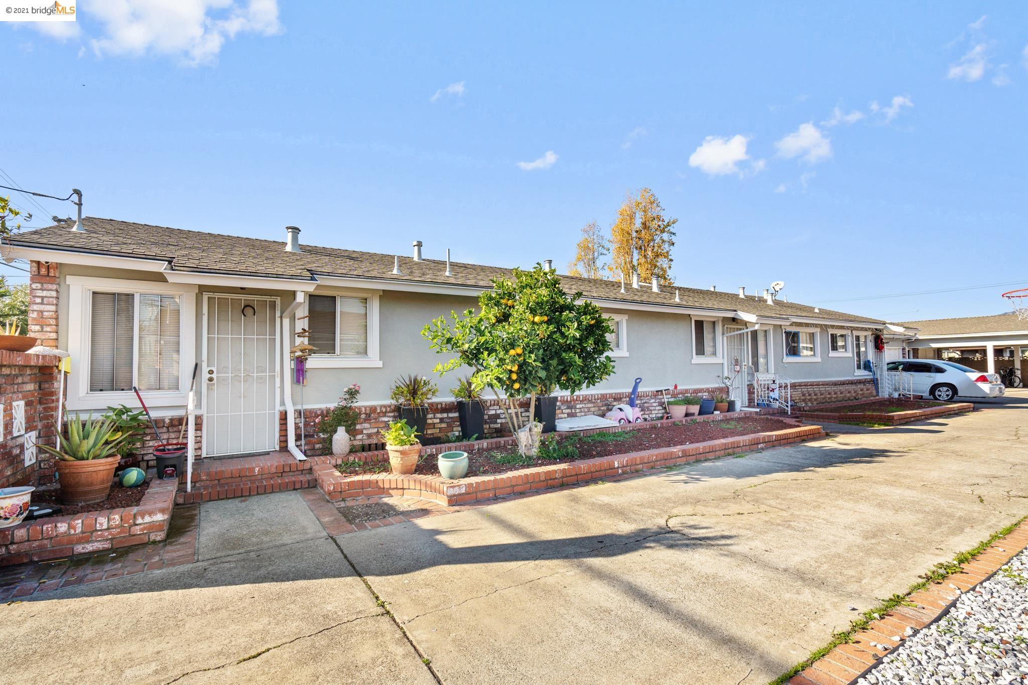 32207 Seneca St, HAYWARD, California 94544, ,Comm Ri Multi-units 5+,For Sale,Seneca St,40975641