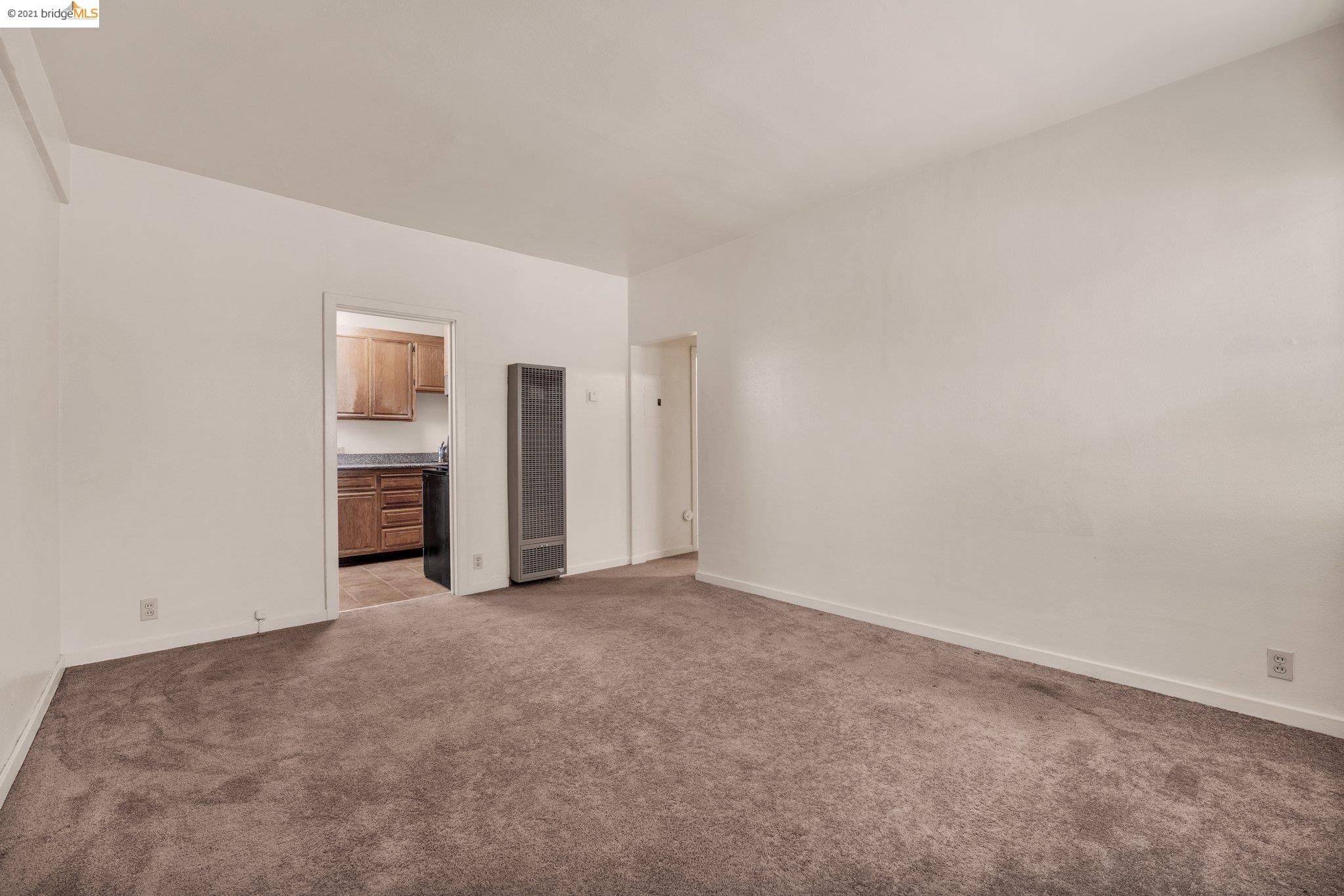 1716 University Ave, BERKELEY, California 94704, ,Comm Ri Multi-units 5+,For Sale,University Ave,40975771