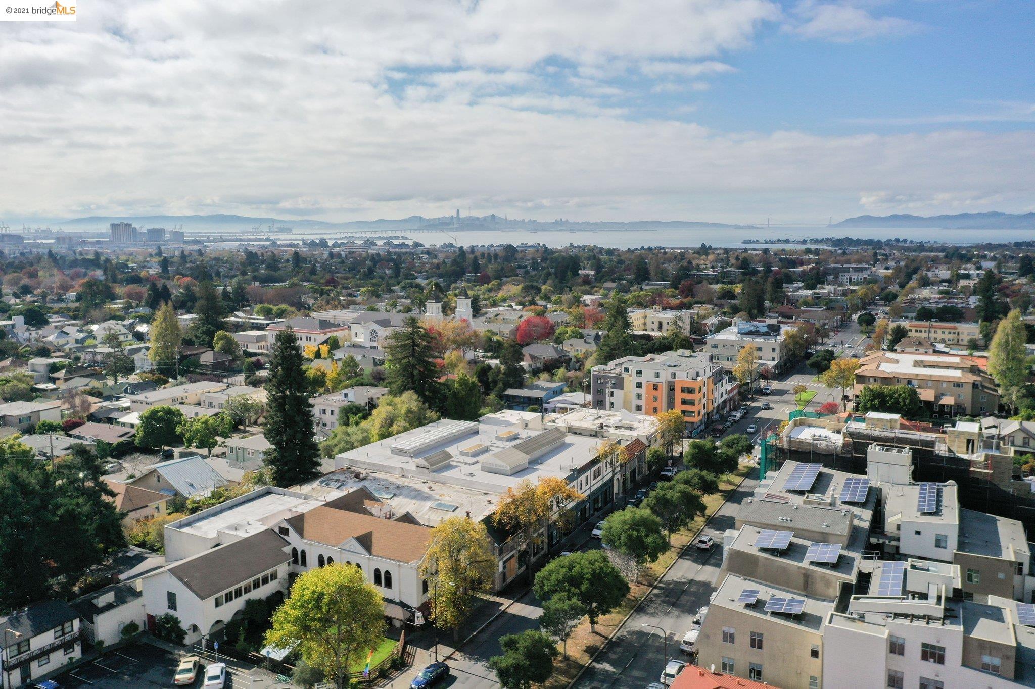 1716 University Ave, BERKELEY, California 94704, ,Comm Ri Multi-units 5+,For Sale,University Ave,40975771