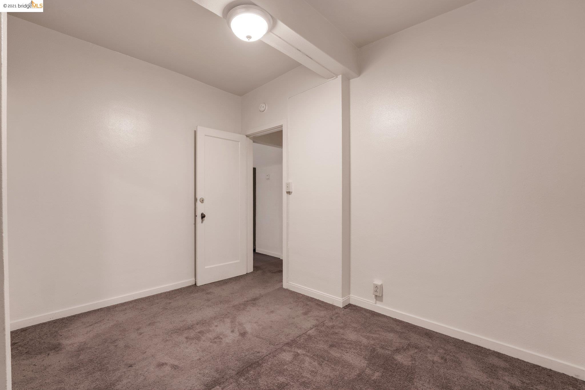 1716 University Ave, BERKELEY, California 94704, ,Comm Ri Multi-units 5+,For Sale,University Ave,40975771