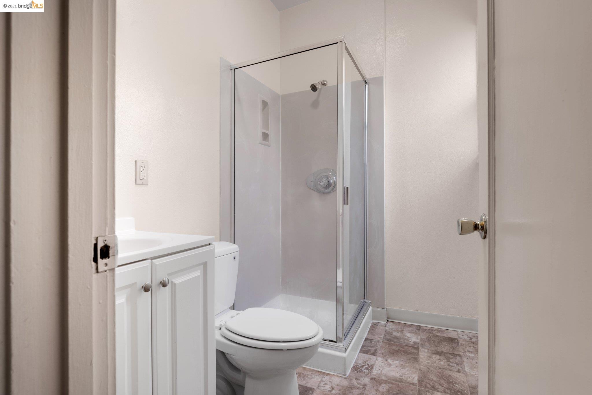 1716 University Ave, BERKELEY, California 94704, ,Comm Ri Multi-units 5+,For Sale,University Ave,40975771
