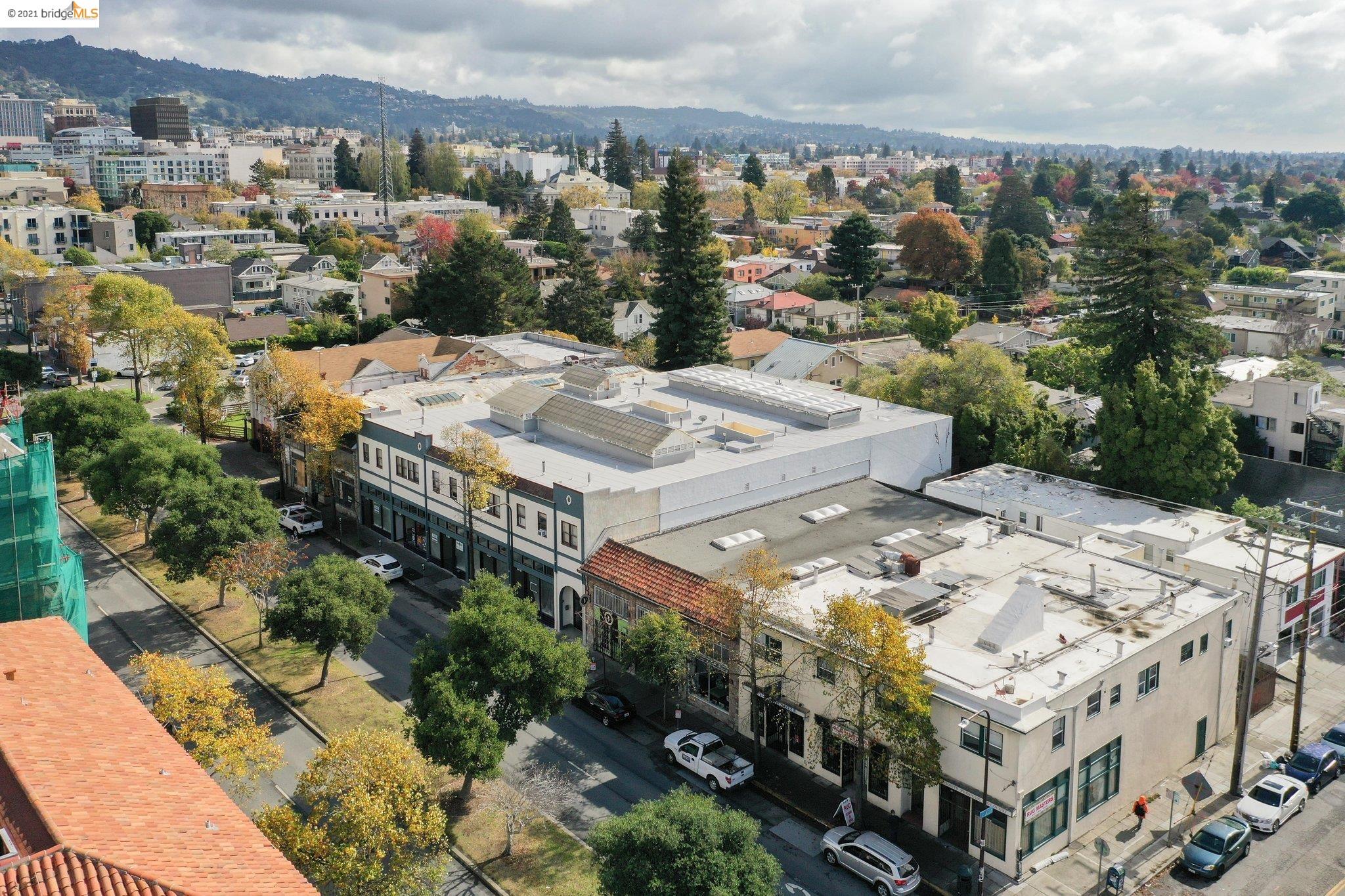 1716 University Ave, BERKELEY, California 94704, ,Comm Ri Multi-units 5+,For Sale,University Ave,40975771