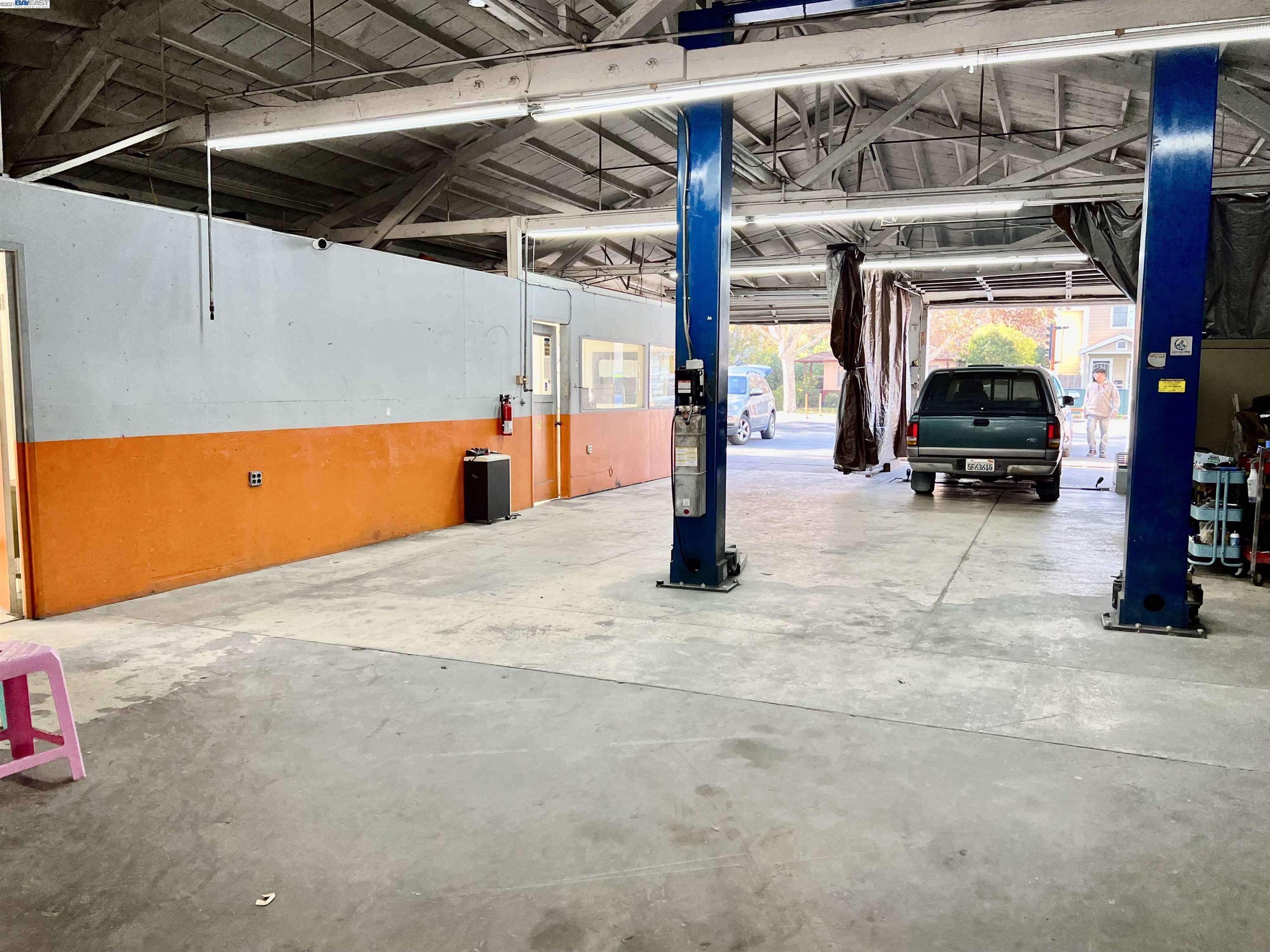 976 4Th St, SAN JOSE, California 95112, ,Comm Industrial For Sale,For Sale,4Th St,40975803
