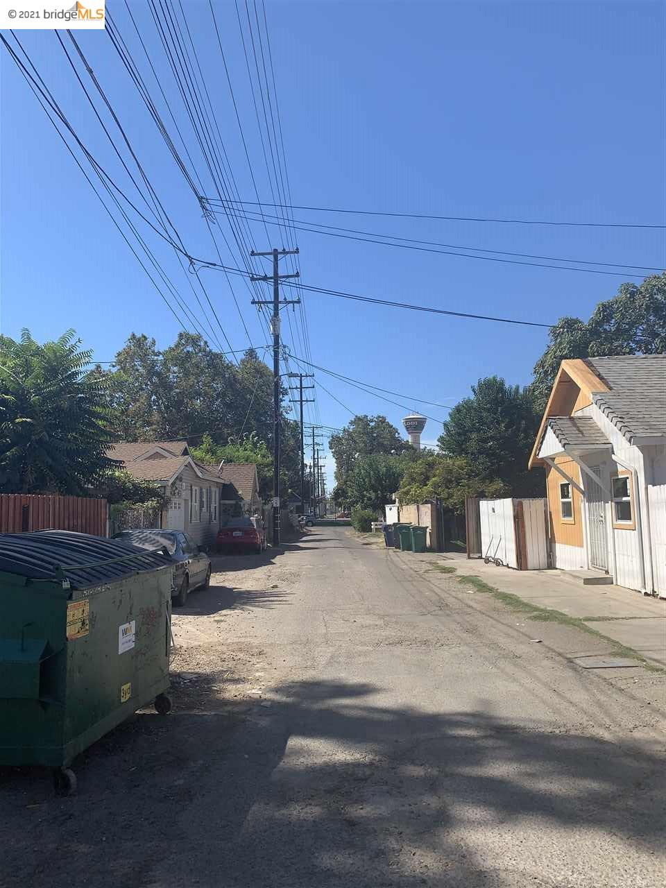 315 1/2 Elm St, LODI, California 95240, ,Comm Ri Multi-units 5+,For Sale,1/2 Elm St,40976015