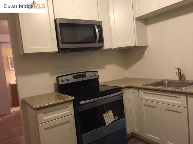 315 1/2 Elm St, LODI, California 95240, ,Comm Ri Multi-units 5+,For Sale,1/2 Elm St,40976015