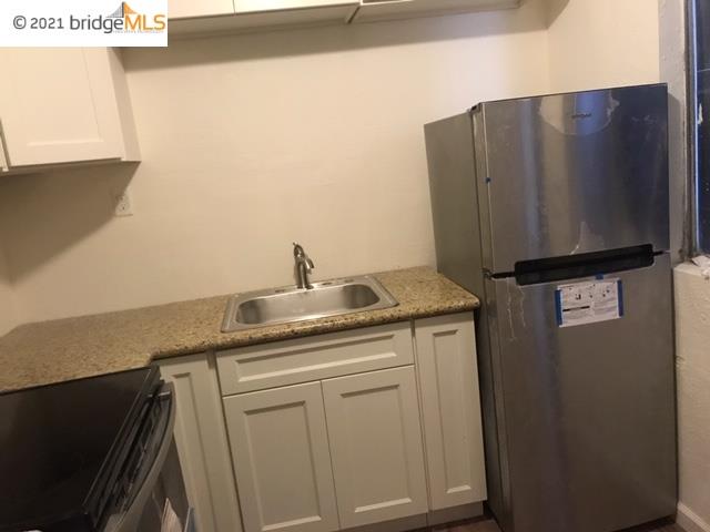 315 1/2 Elm St, LODI, California 95240, ,Comm Ri Multi-units 5+,For Sale,1/2 Elm St,40976015
