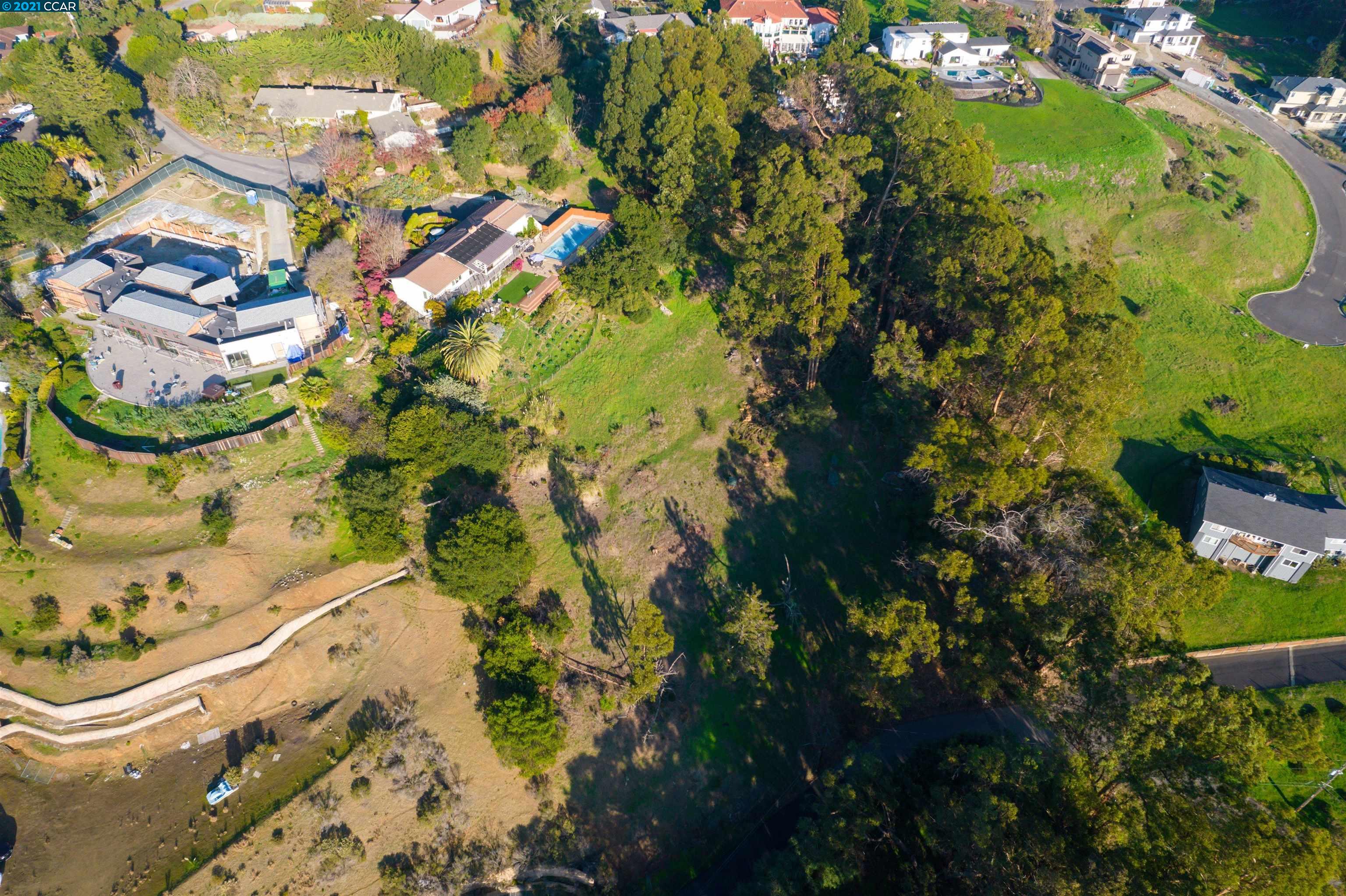11388 Lochard St, OAKLAND, California 94605, ,Lots And Land,For Sale,Lochard St,40976028