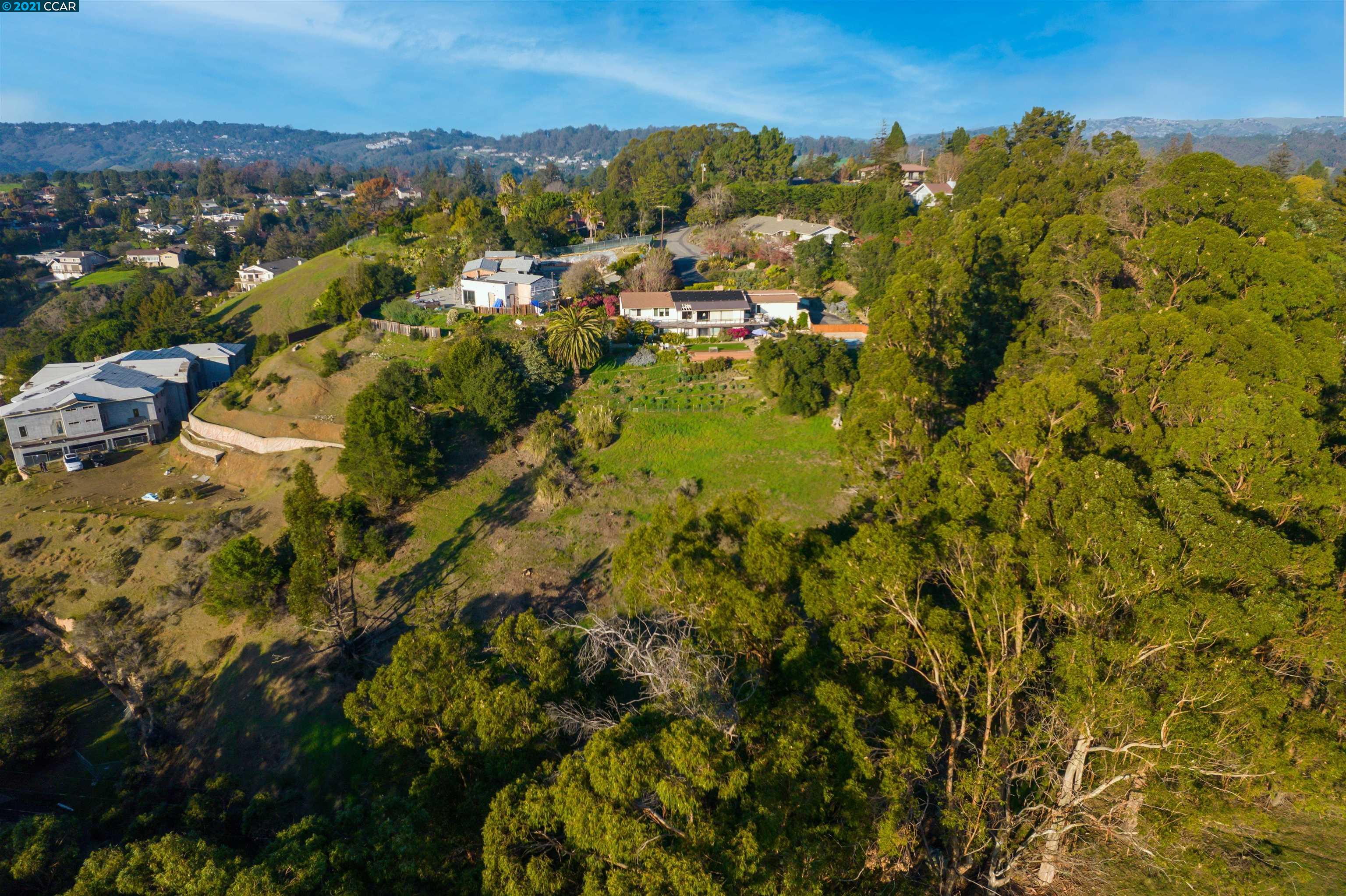 11388 Lochard St, OAKLAND, California 94605, ,Lots And Land,For Sale,Lochard St,40976028