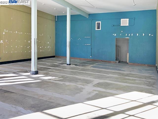 701 Cortland Ave, SAN FRANCISCO, California 94110, ,Comm Industrial For Lease,For Rent,Cortland Ave,40976027