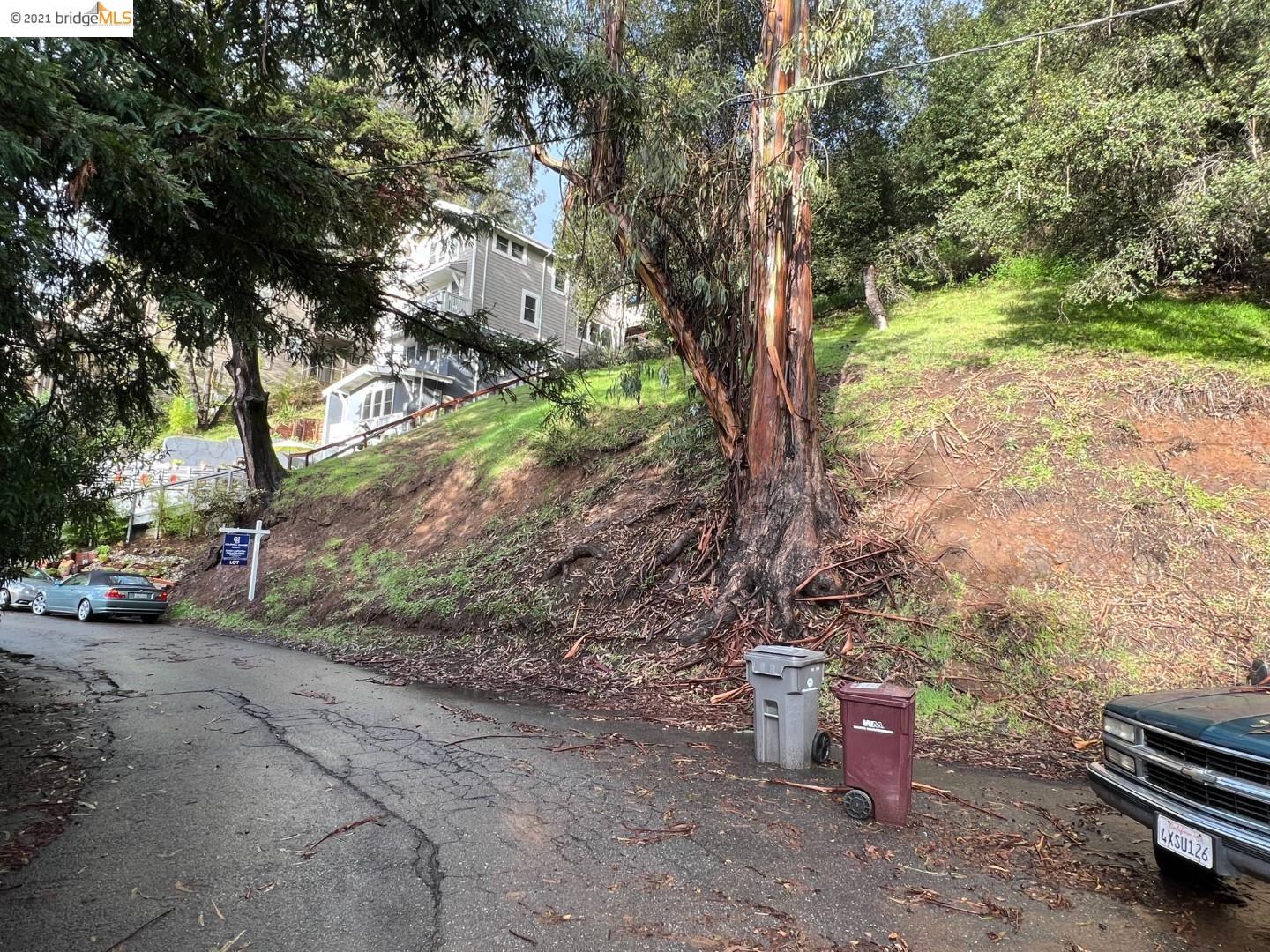 2880 Arrowhead Dr, OAKLAND, California 94611, ,Lots And Land,For Sale,Arrowhead Dr,40976066