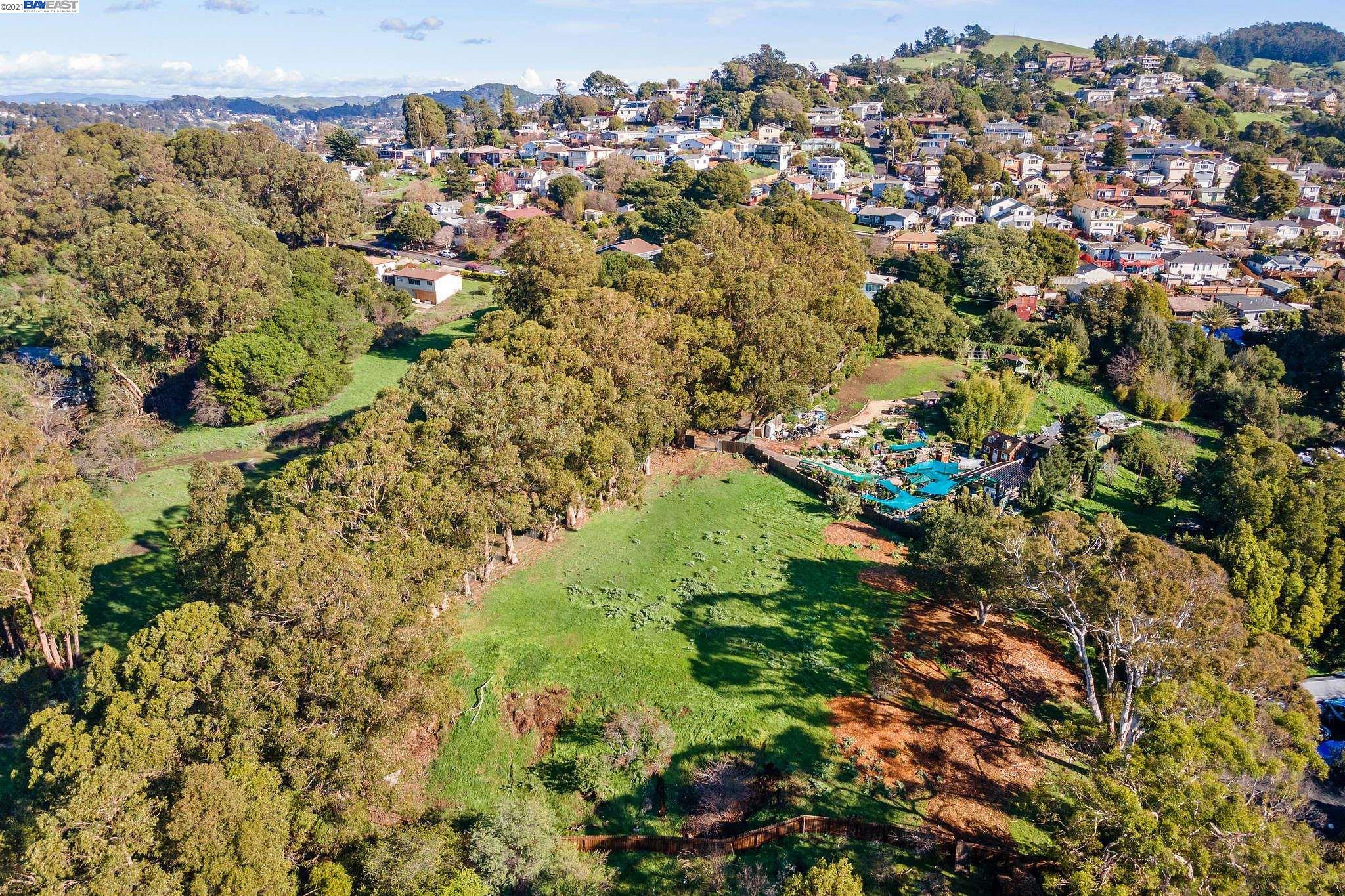 1675 Hillcrest Rd, SAN PABLO, California 94806, ,Lots And Land,For Sale,Hillcrest Rd,40976067