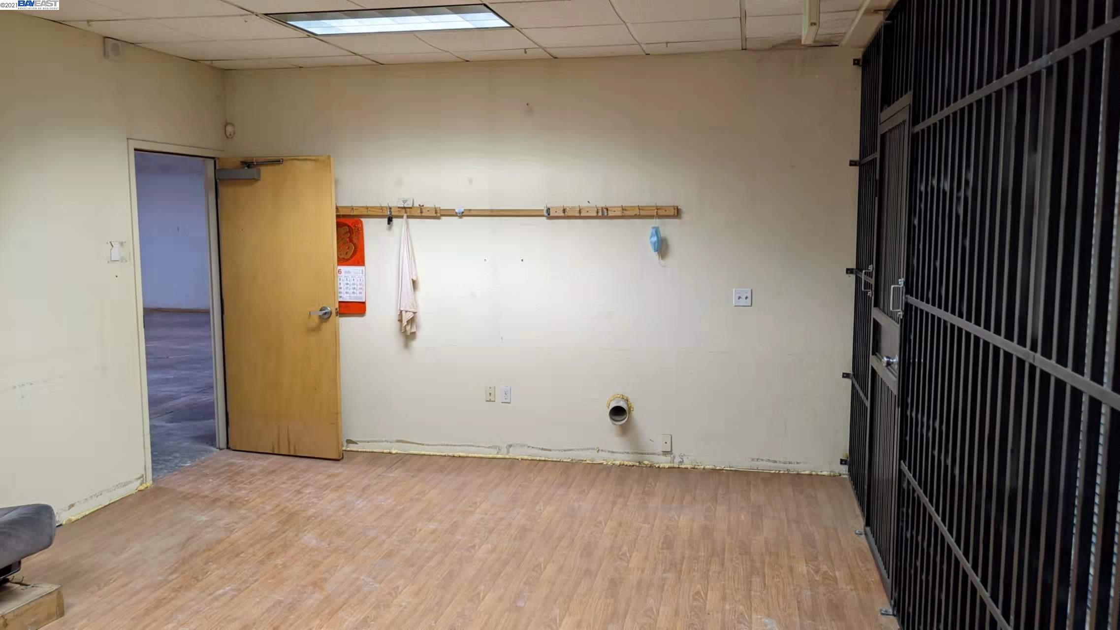 4646 Qantas Lane, Suite B-13, STOCKTON, California 95206, ,Comm Industrial For Sale,For Sale,Qantas Lane, Suite B-13,40976068