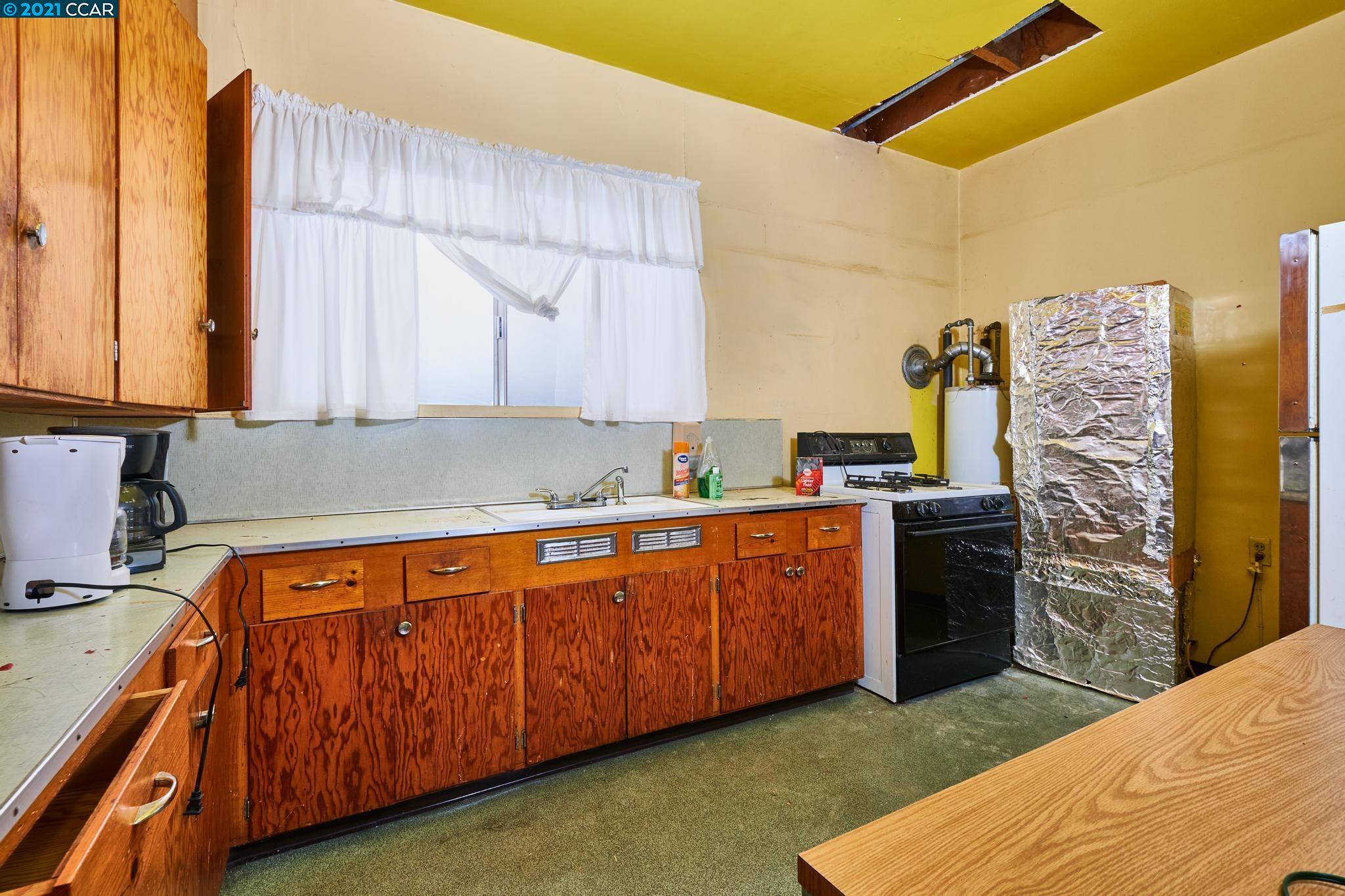 146 Alves Ln, BAY POINT, California 94565, ,Comm Industrial For Sale,For Sale,Alves Ln,40976557