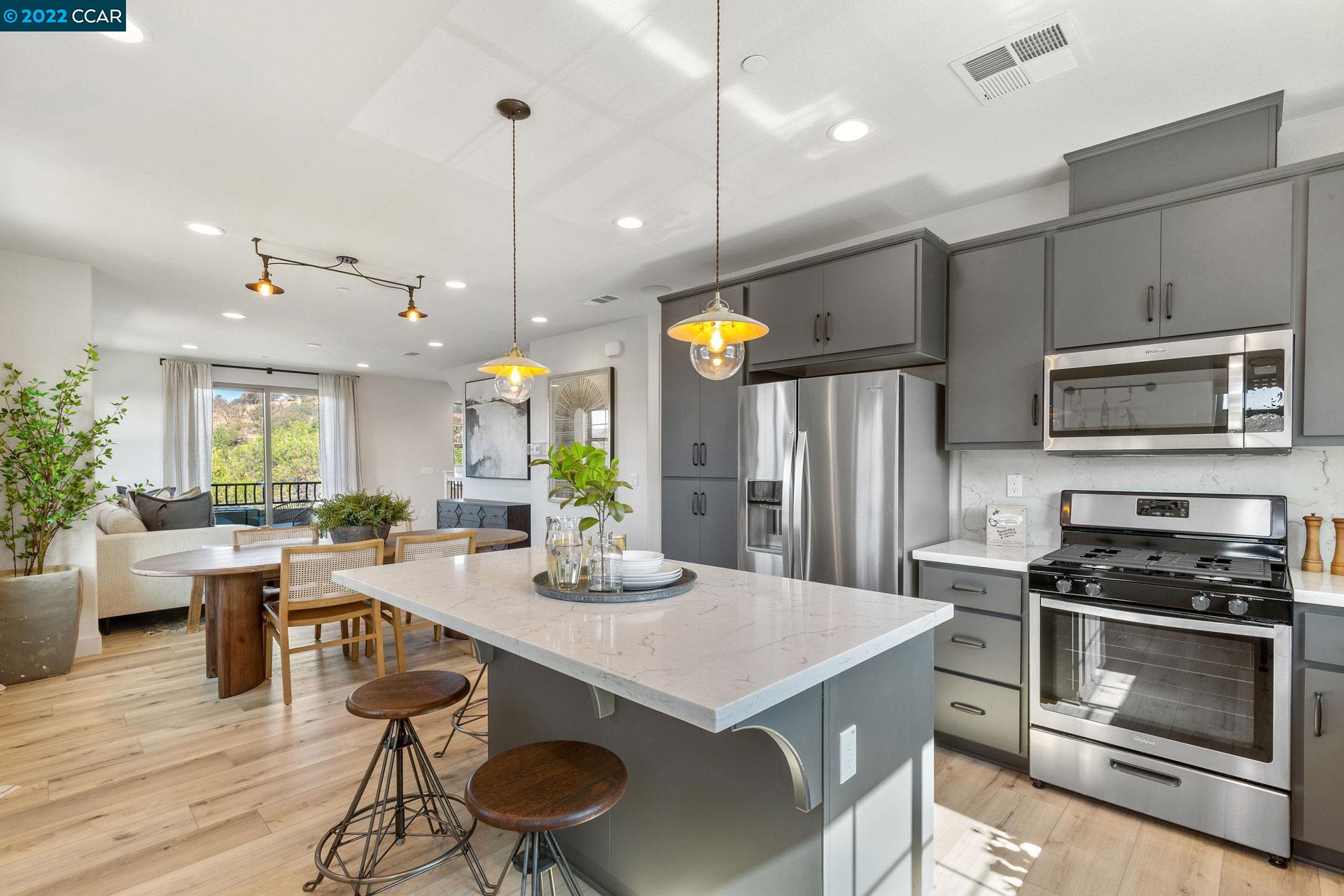 304 LAUREL KNOLL DRIVE, Martinez, CA 94553