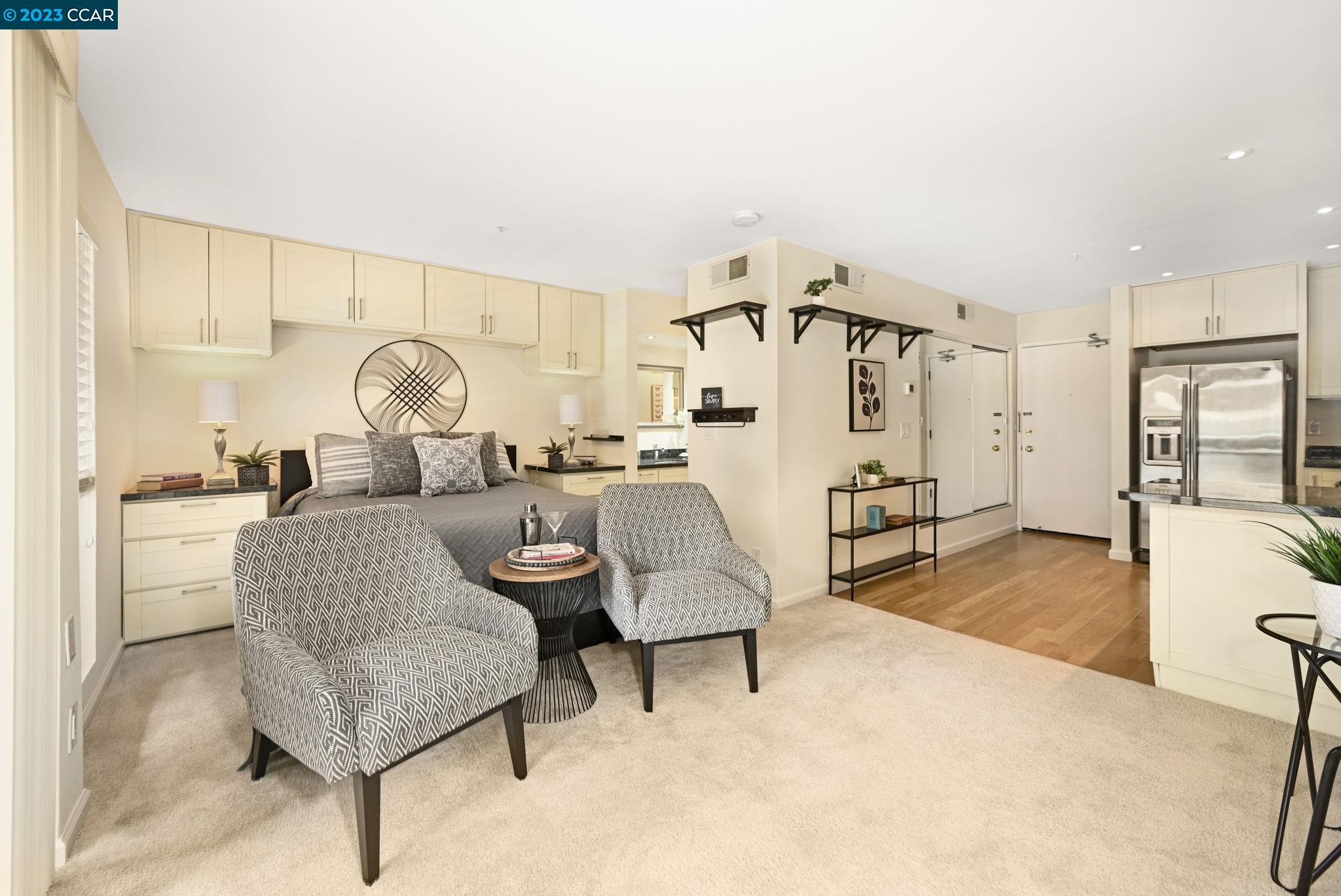 More Details about MLS # 41019101 : 1771 BROADWAY STREET # 208