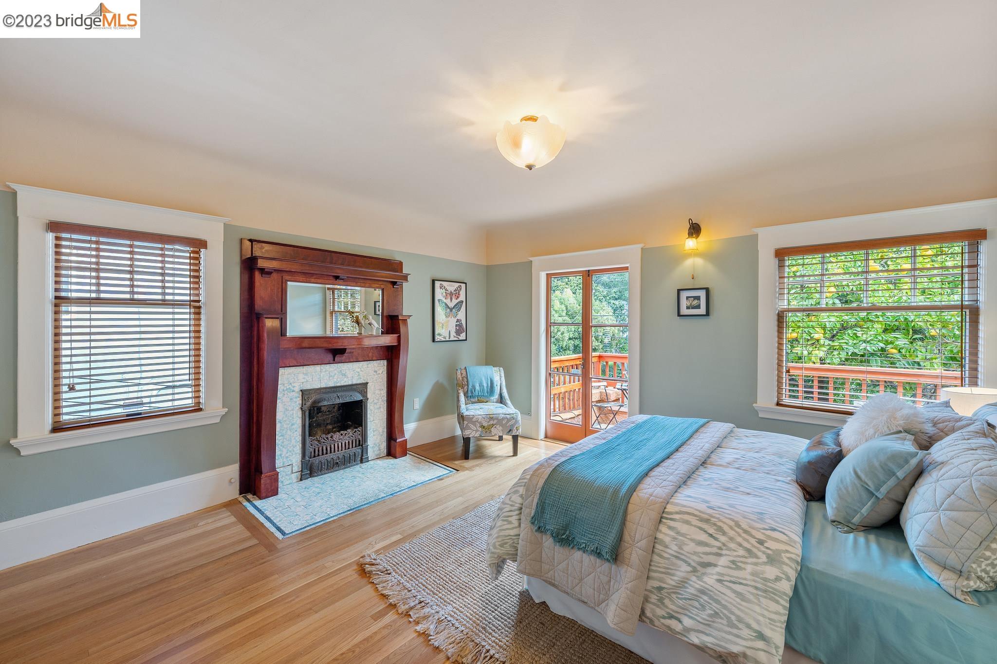 property-img