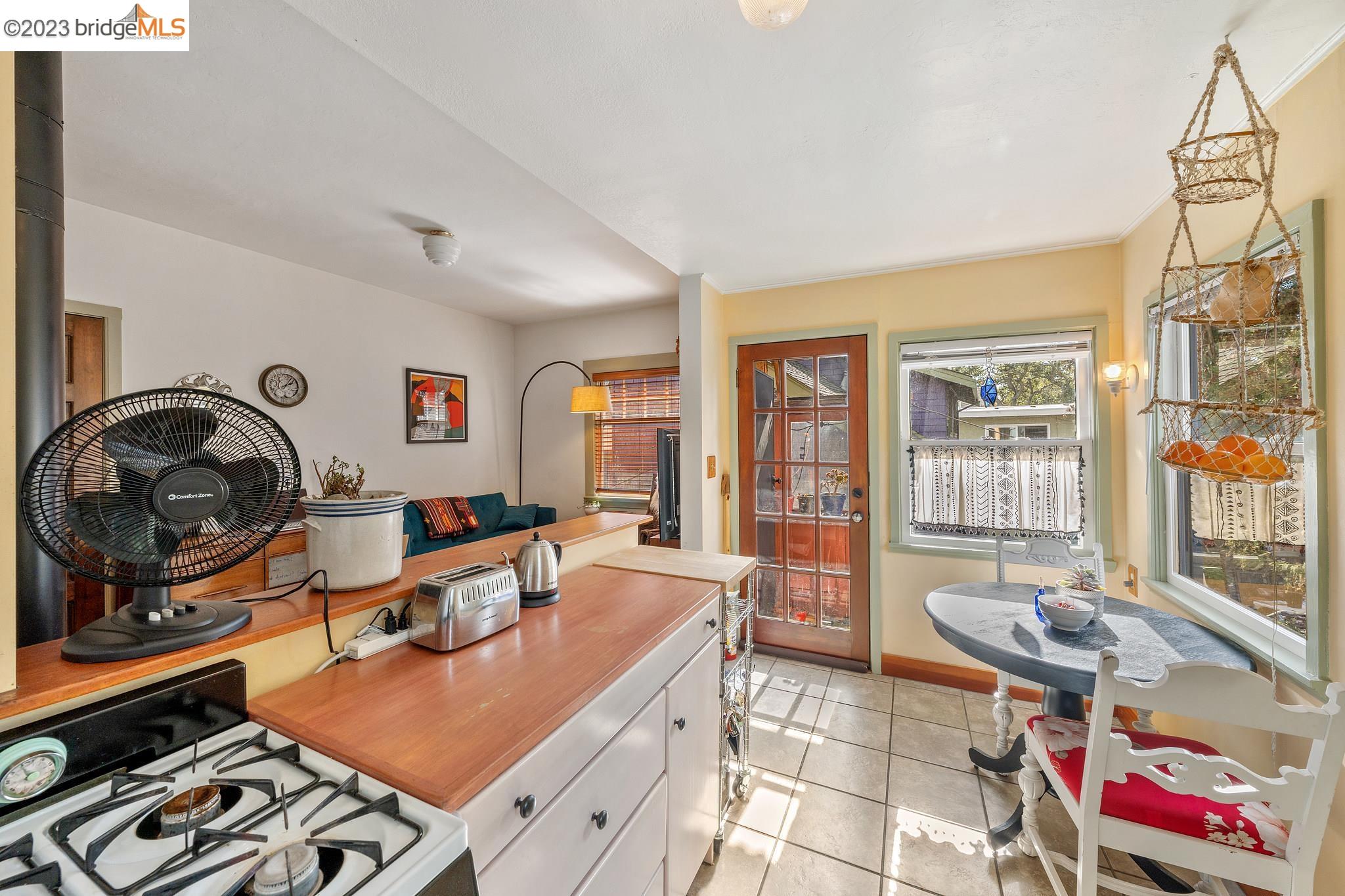property-img