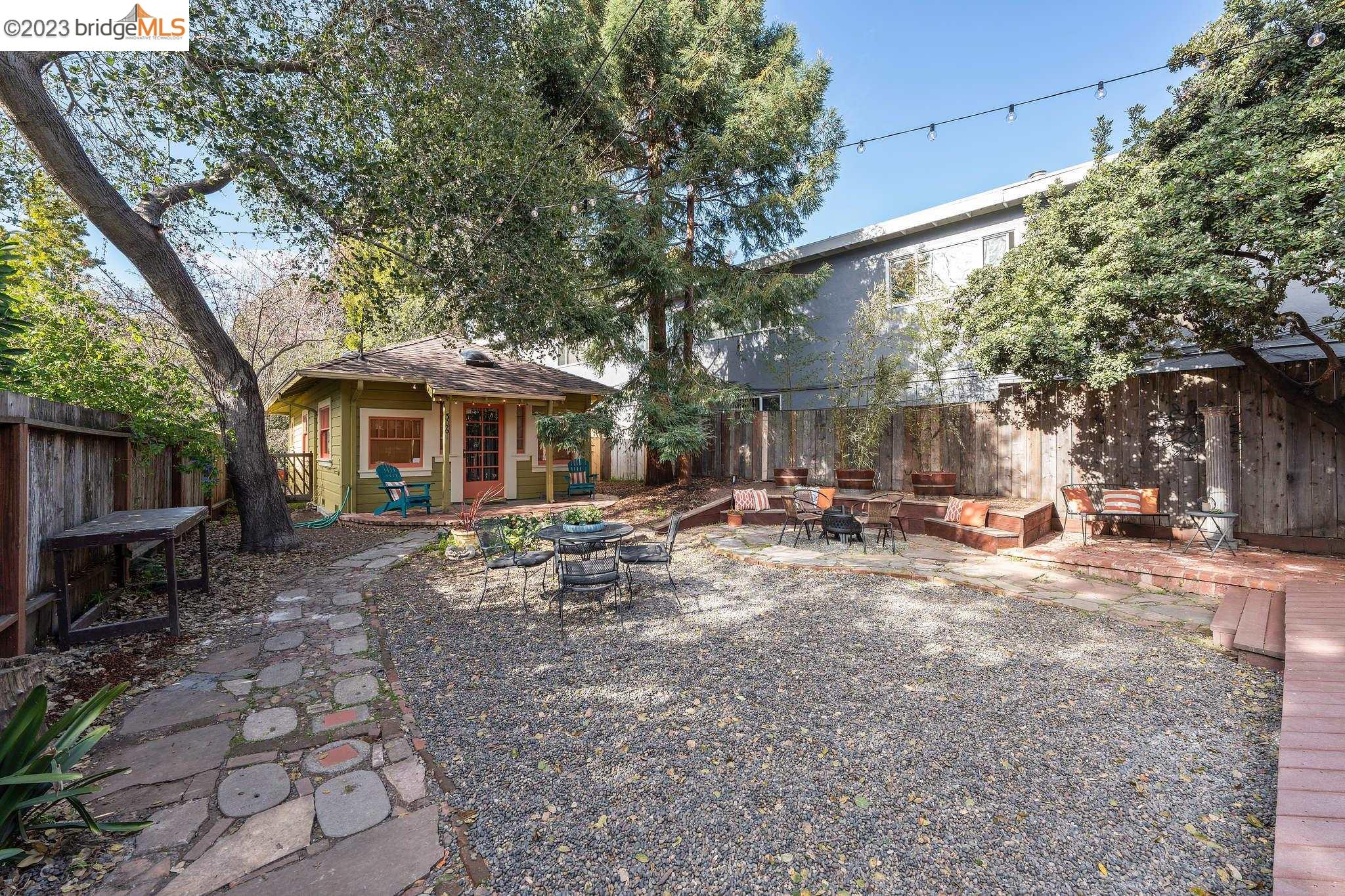 property-img