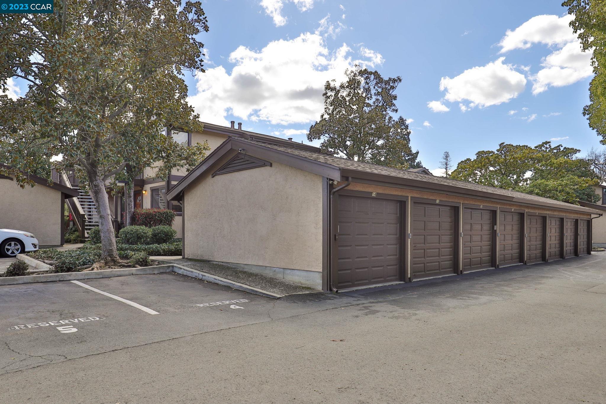 4805 Clayton Rd 16, Concord, CA 94521