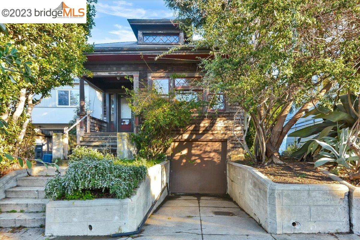 Welcome home to this central Berkeley classic brown shingle home. Near Berkeley Bowl and Ashby BART, you'll be any where in Berkeley or destinations afar quickly. TLC is needed to bring the house back to a comfortable condition. Hardwood floors, coved ceilings, a roomy back yard and light filled rooms are the starting point. Make this house your home.
