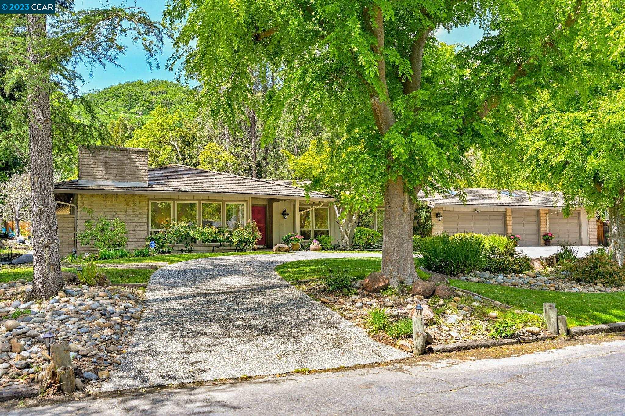 2665 Lunada Ln, Alamo, CA 94507