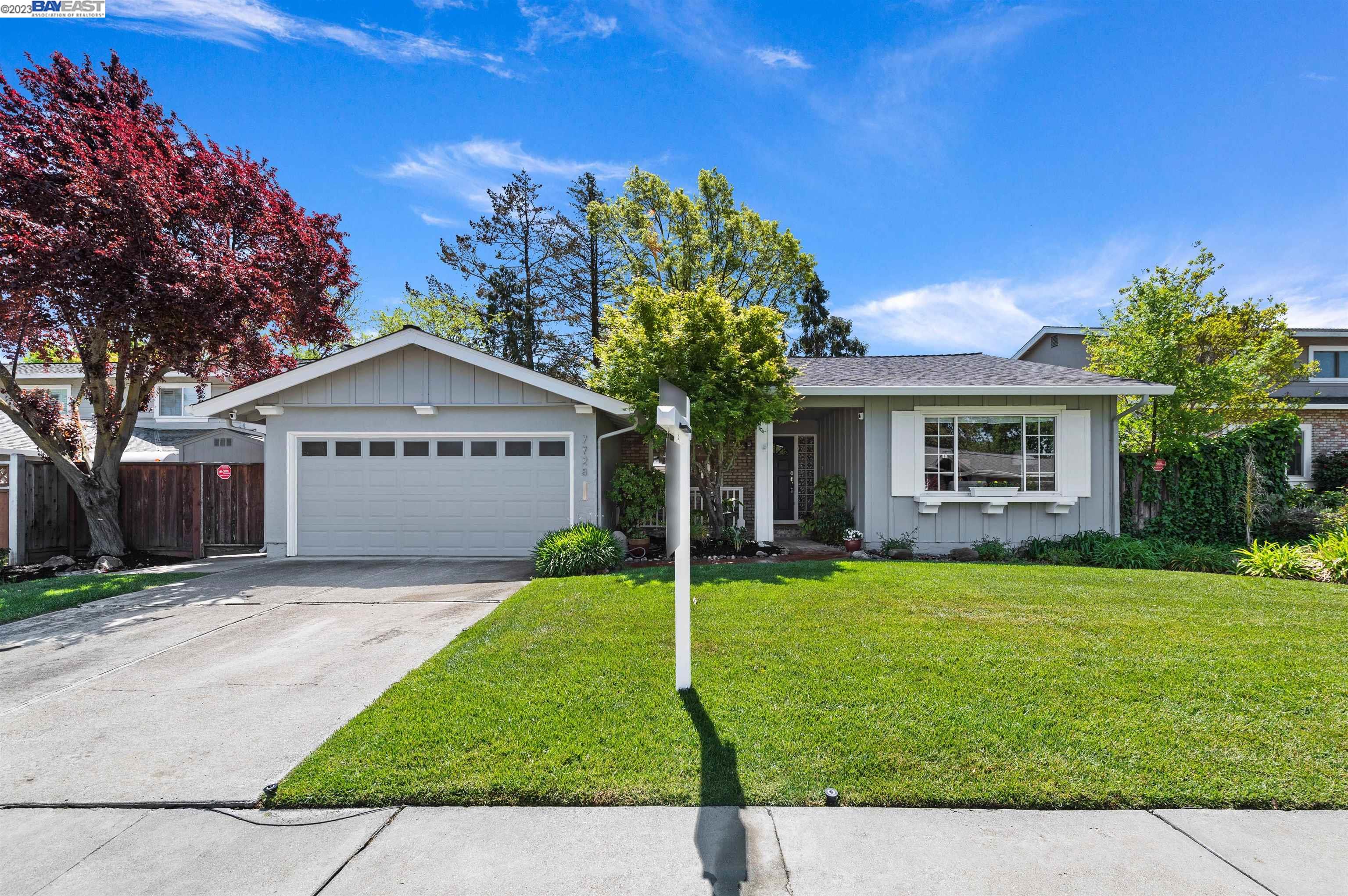 7728 Knollbrook Dr, Pleasanton, CA 94588
