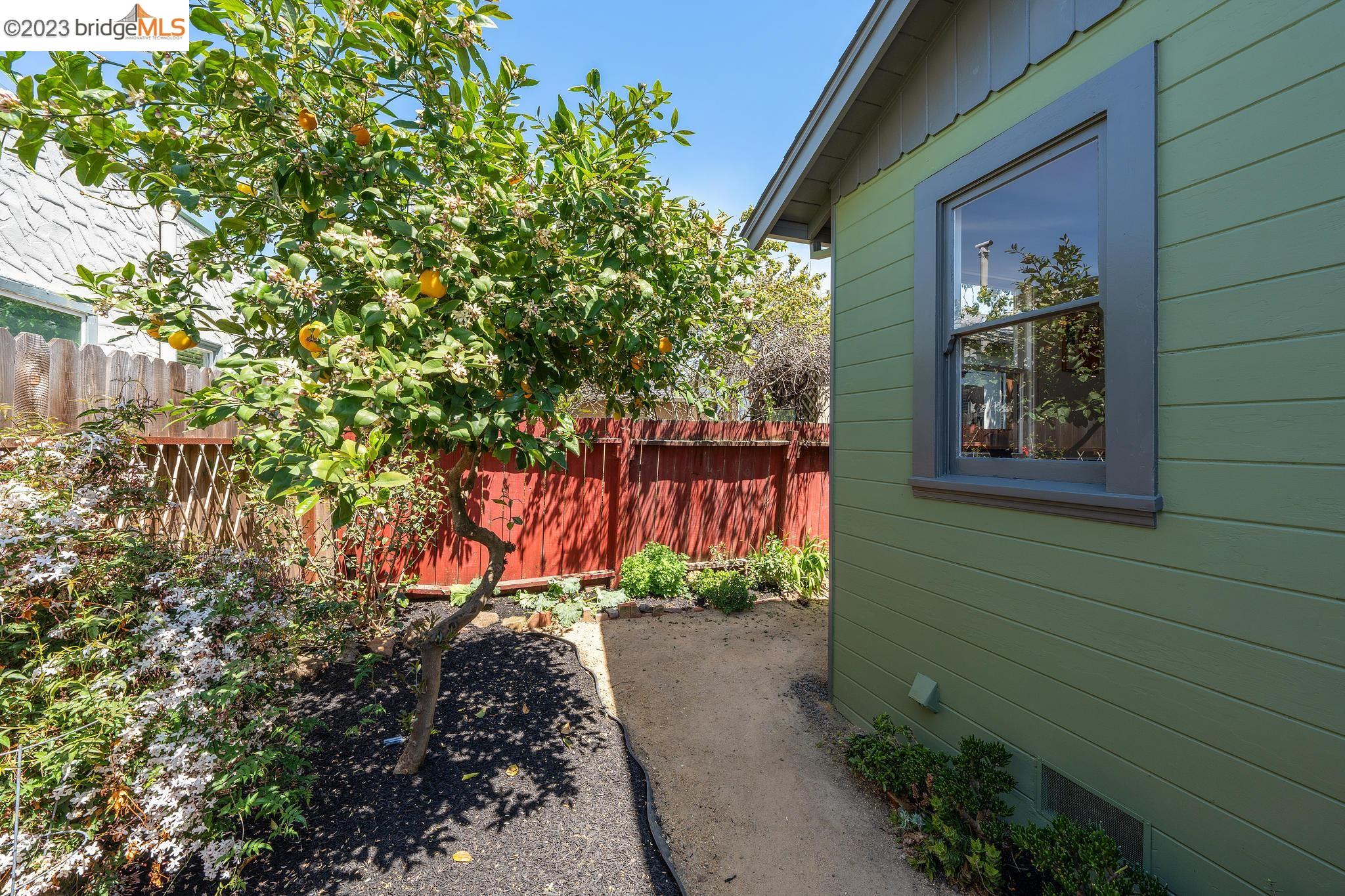 4178 Culver St